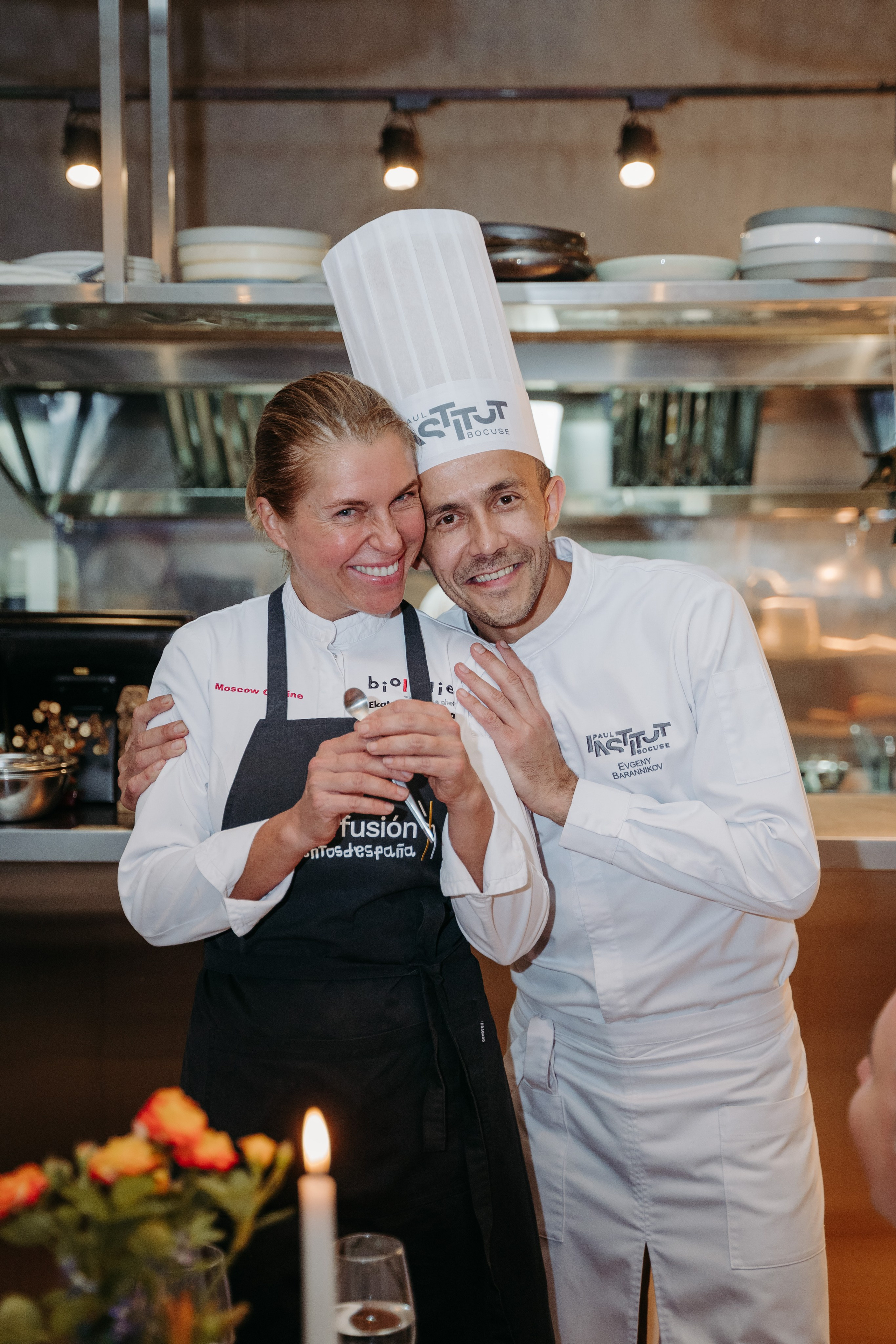 Открытый ужин с Mishlen Шеф Поварами. Репортажный и свадебный фотограф в Москве Рая Небогатова