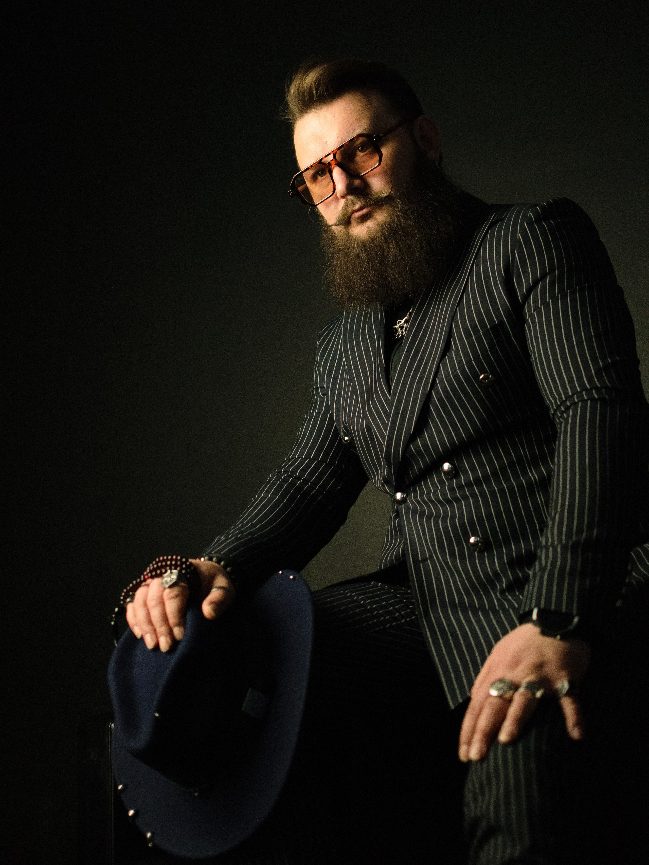 Дмитрий Чепиков Мужской портрет  Фотограф в Омске Ульяна Красикова 