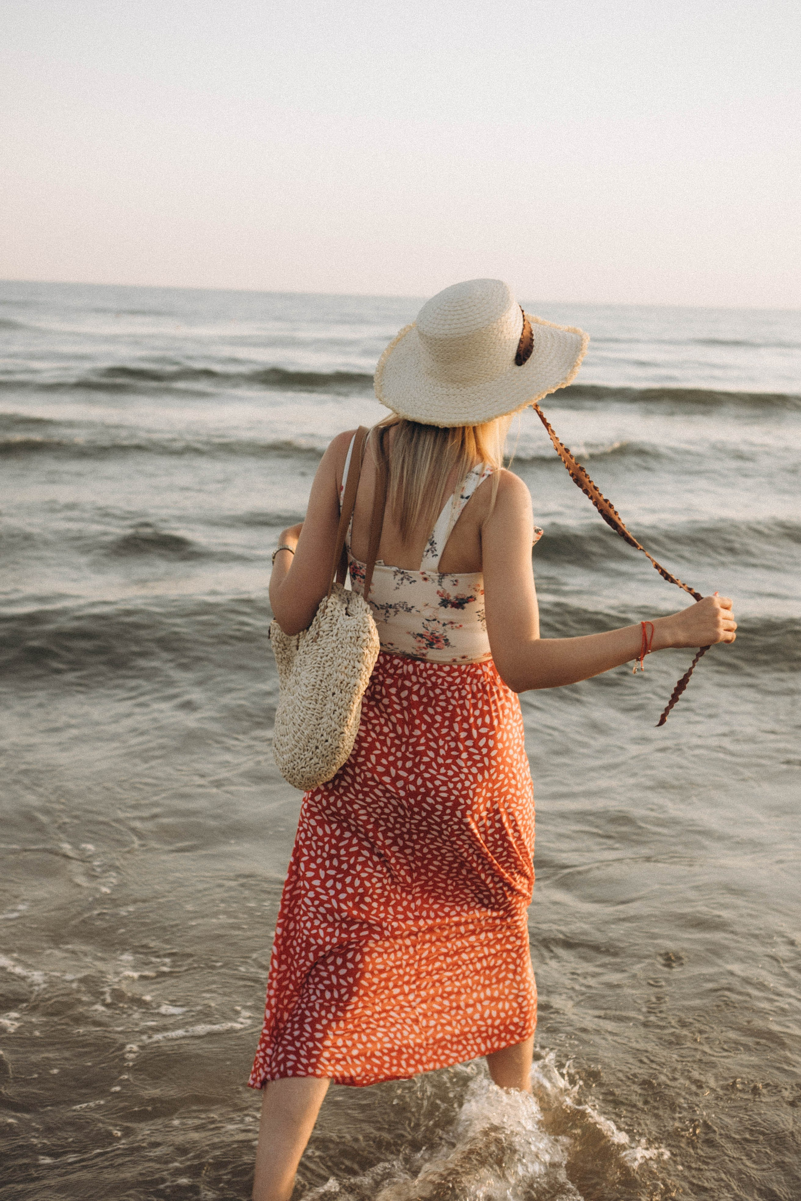 Июльский вечер на берегу черного моря. Профессиональный фотограф, Санкт-Петербург — Виктория Богомолова