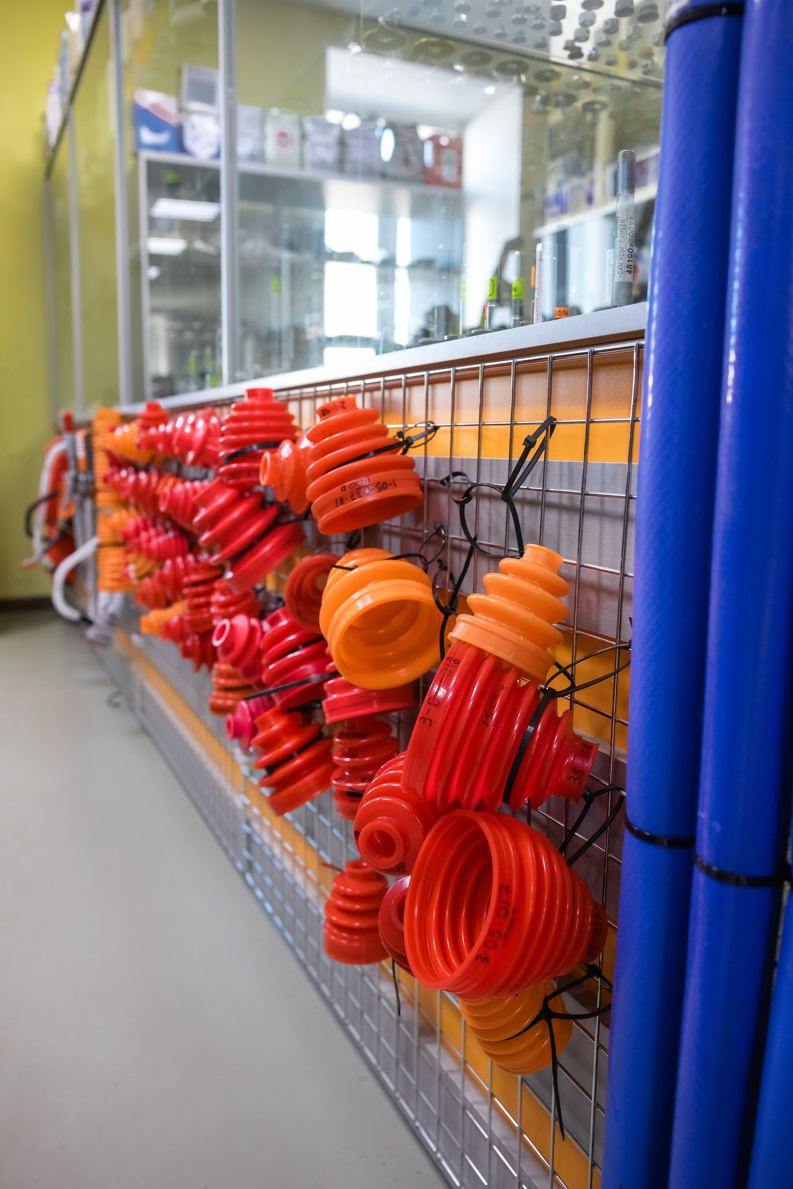 Комплекс «АвтоМиг» Магадан | автомагазин | автозапчасти | автосервис | автомойка