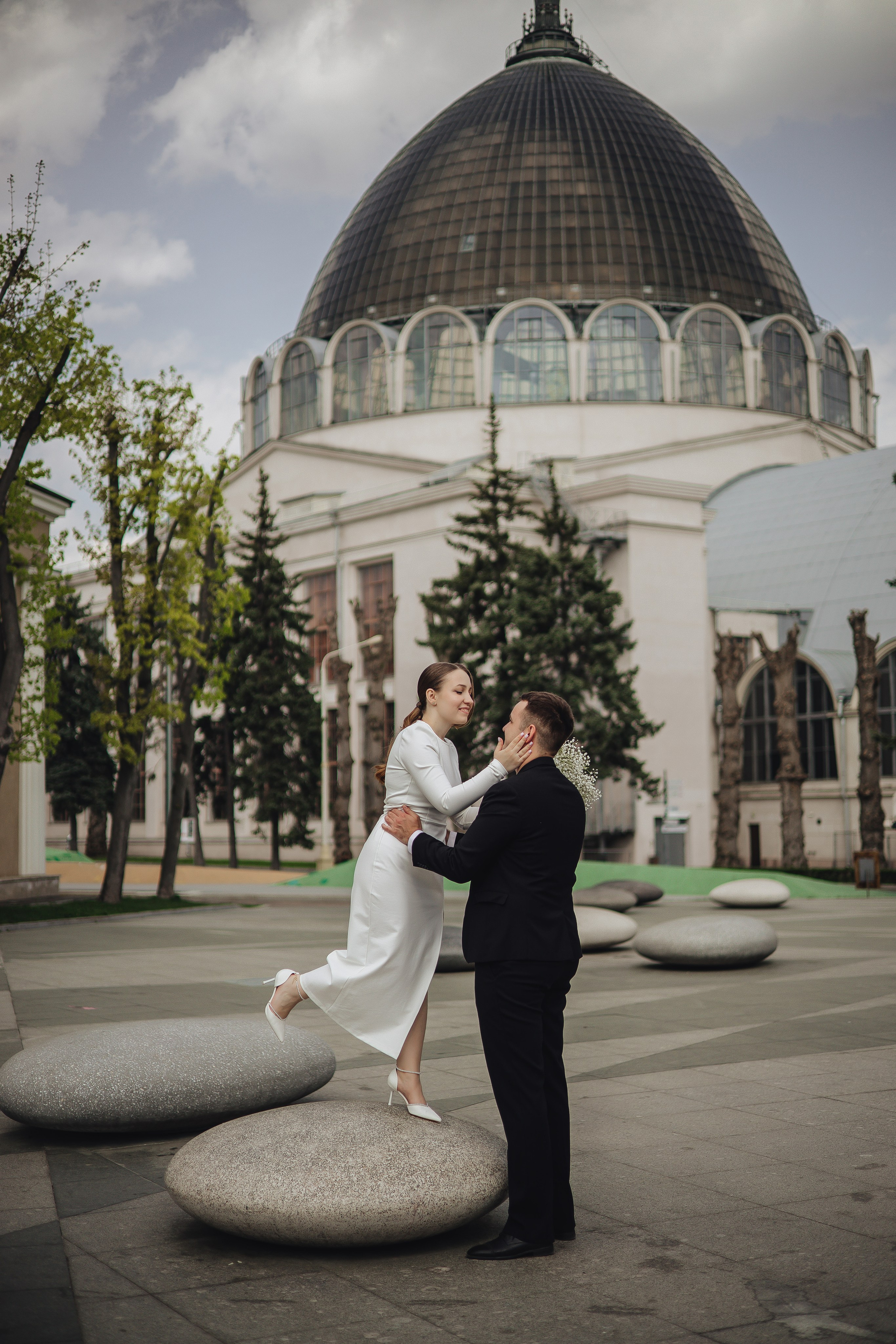 Тоня & Рома. ВДНХ. Свадебный и семейный фотограф Пушкин Царское Село СПБ Питер Санкт-Петербург и Рязань Ольга Козлова