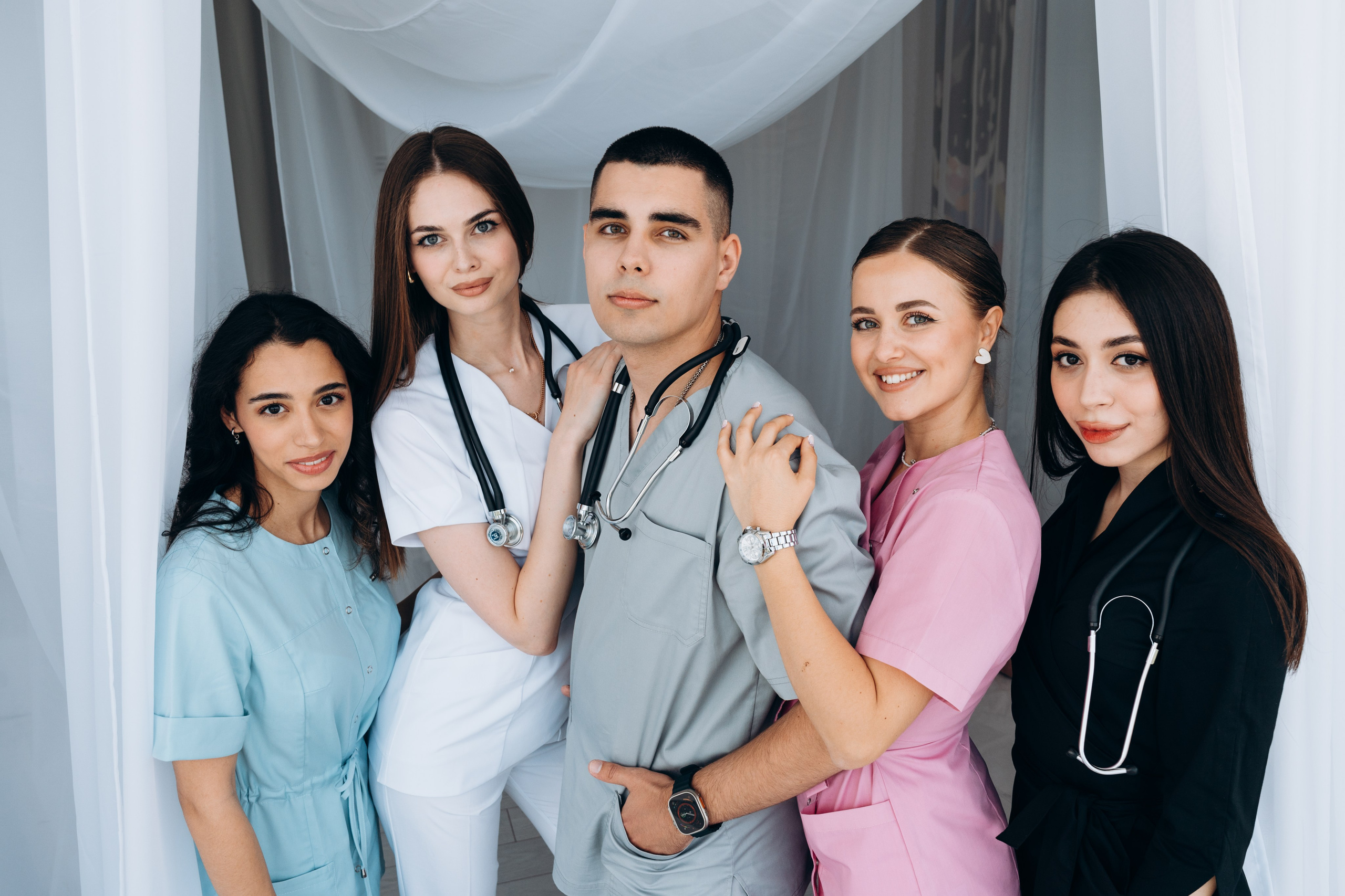 Фотосессия для медицинского коллектива. Портретный свадебный фотограф Крым | Евгения Щитенко