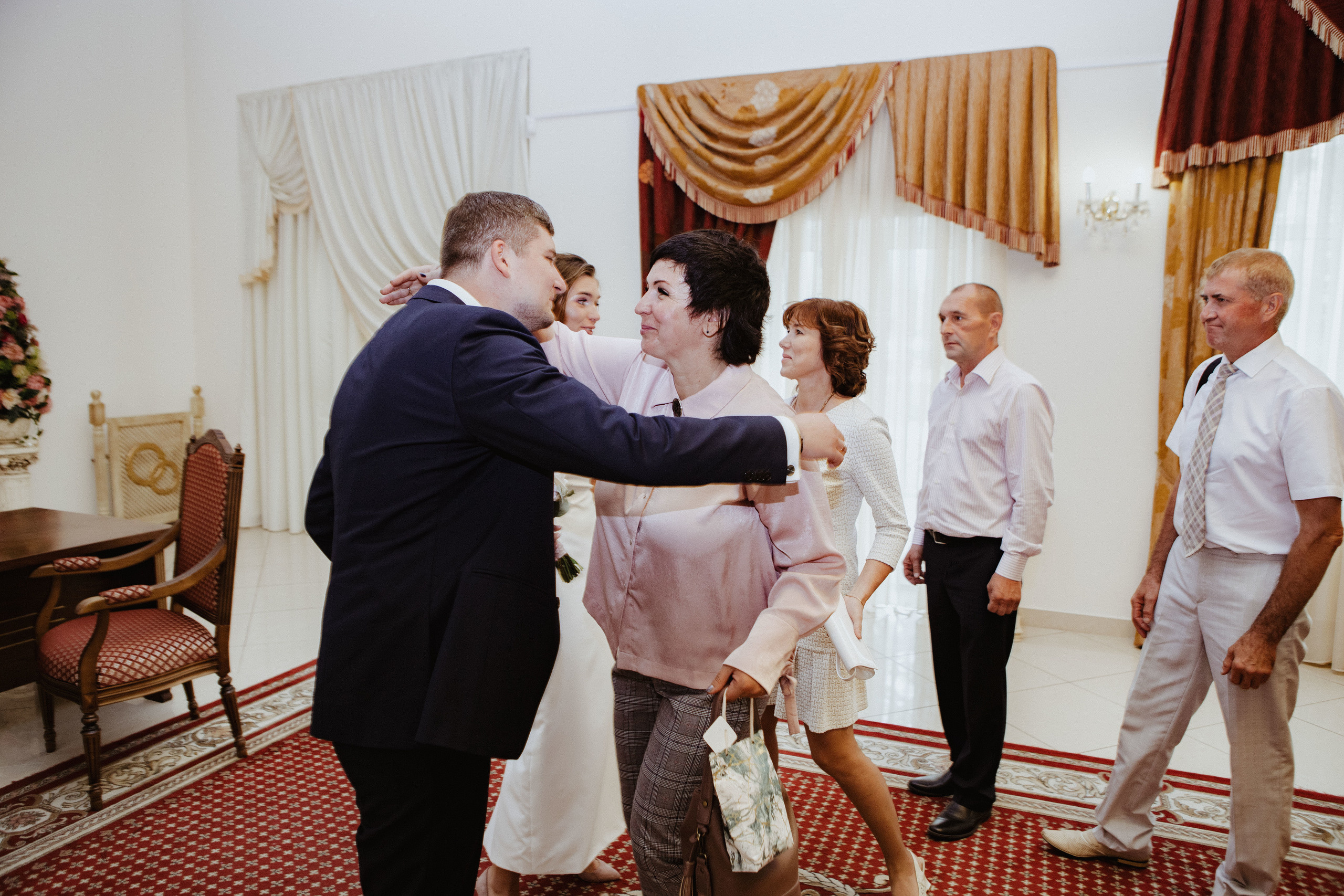 Алёна и Артём. Фотограф Игнат Купряшин