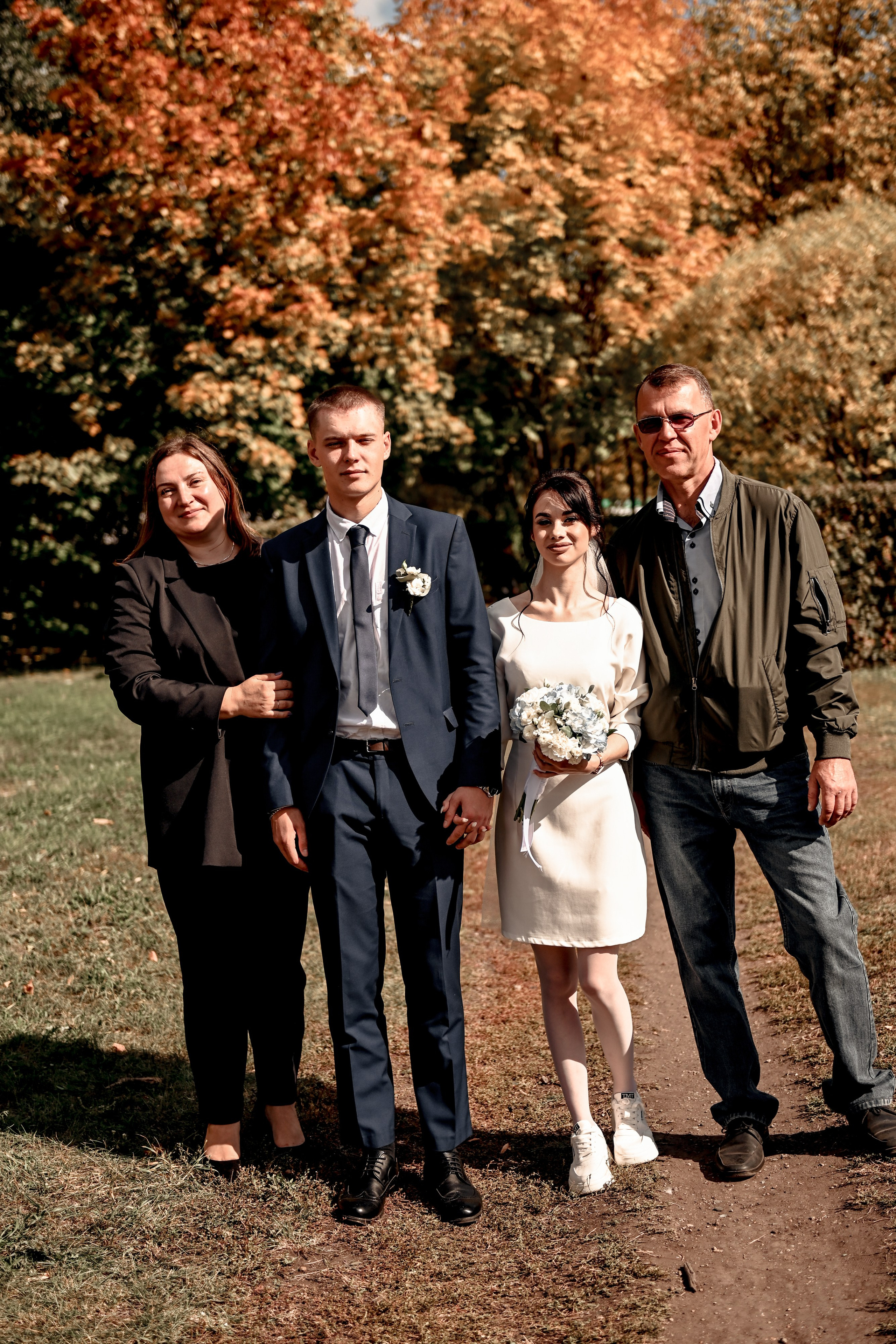 Небольшая часть фото со свадебной съемки Алексея и Даши. Свадебный, семейный, детский, контент фотограф в Омске Максим Ильин