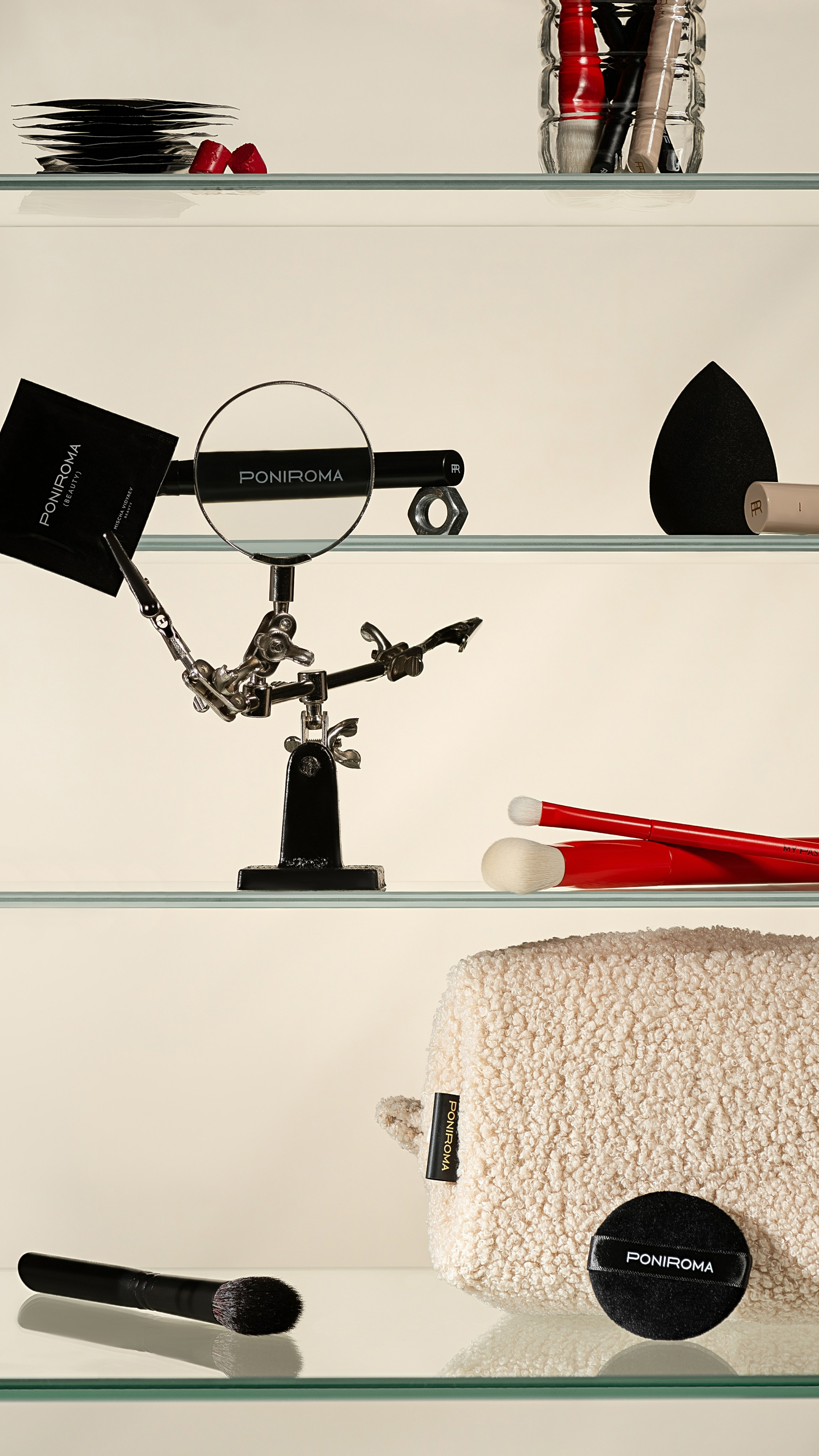 Бьюти (косметика, уход, аксессуары). Предметная фотография