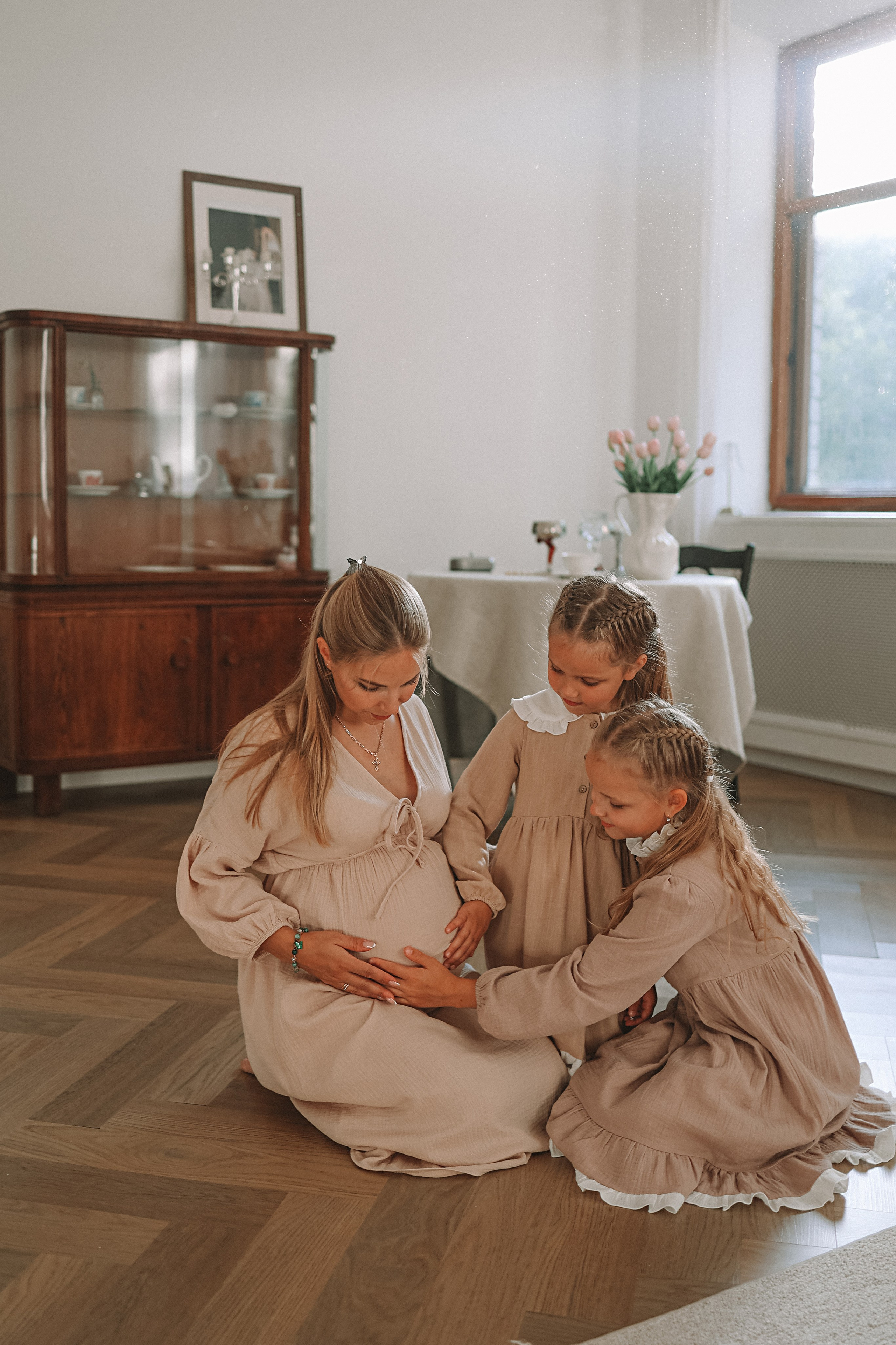 Квартира (беременность). Семейный фотограф Тюмень, фотограф на роды Салмина Мария