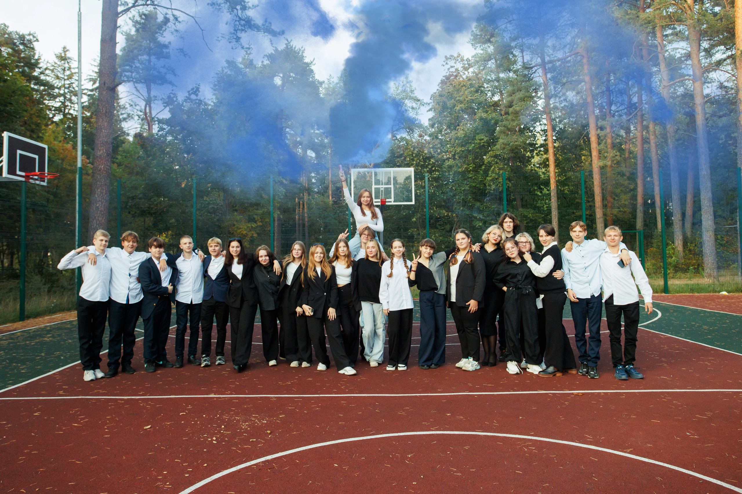 Уличная фотосессия. Выпускные альбомы в Луге/Школьные съёмки