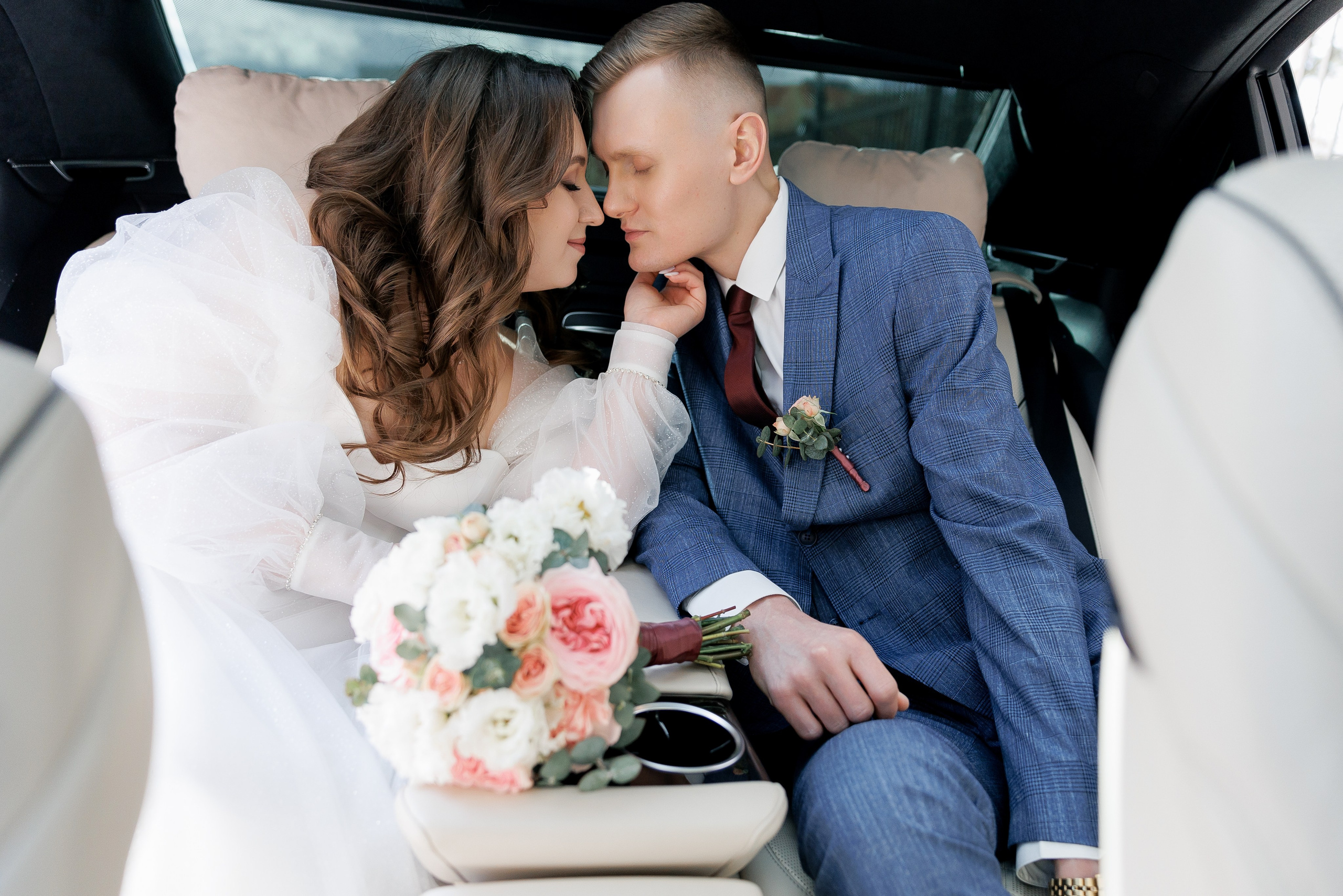 Анонс свадебных фотографий Дениса и Виктории. Свадебный фотограф Домодедово Москва Катерина Алехина