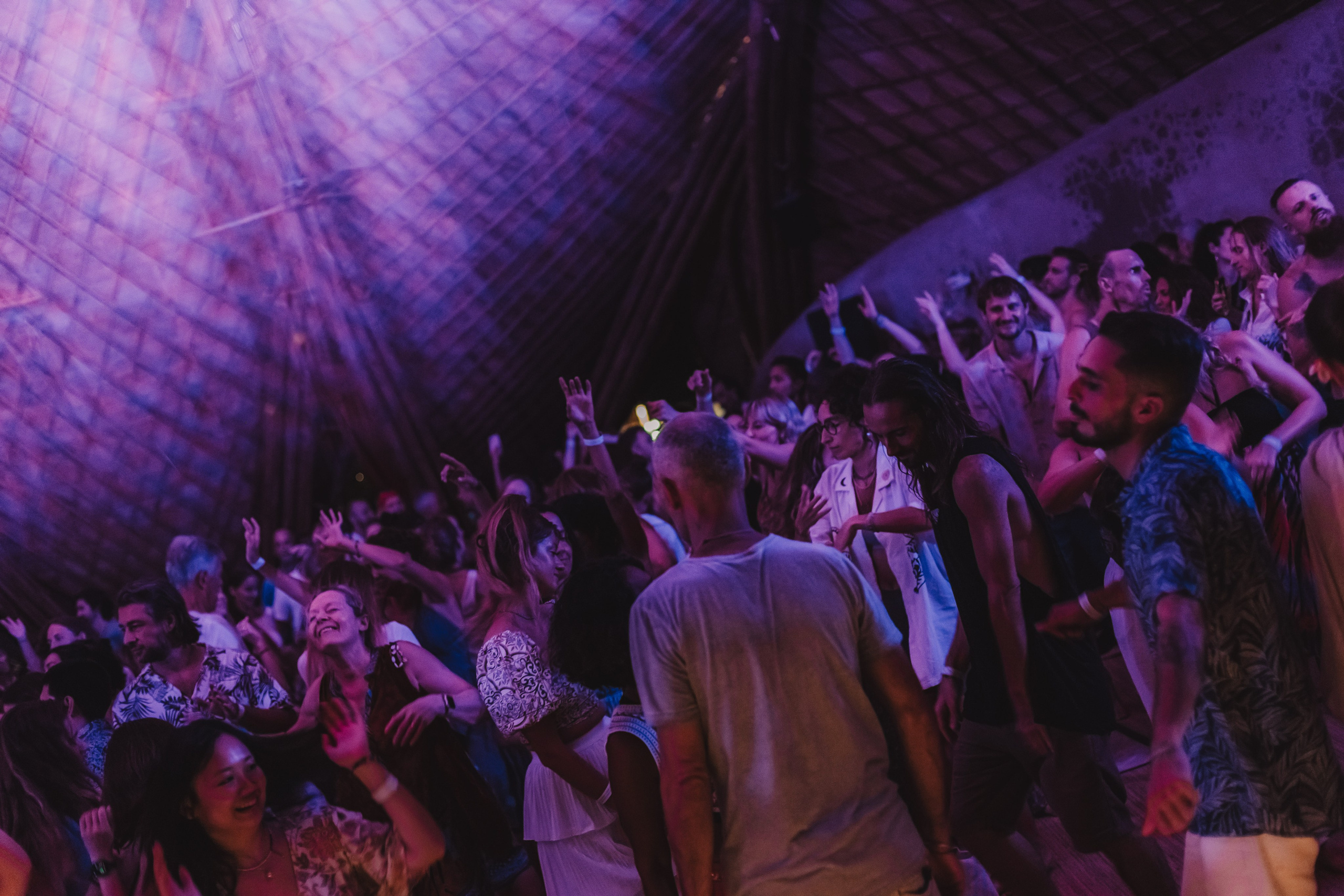 Bhakti Bliss kirtan at Alchemy. Mariam Bagdasaryan