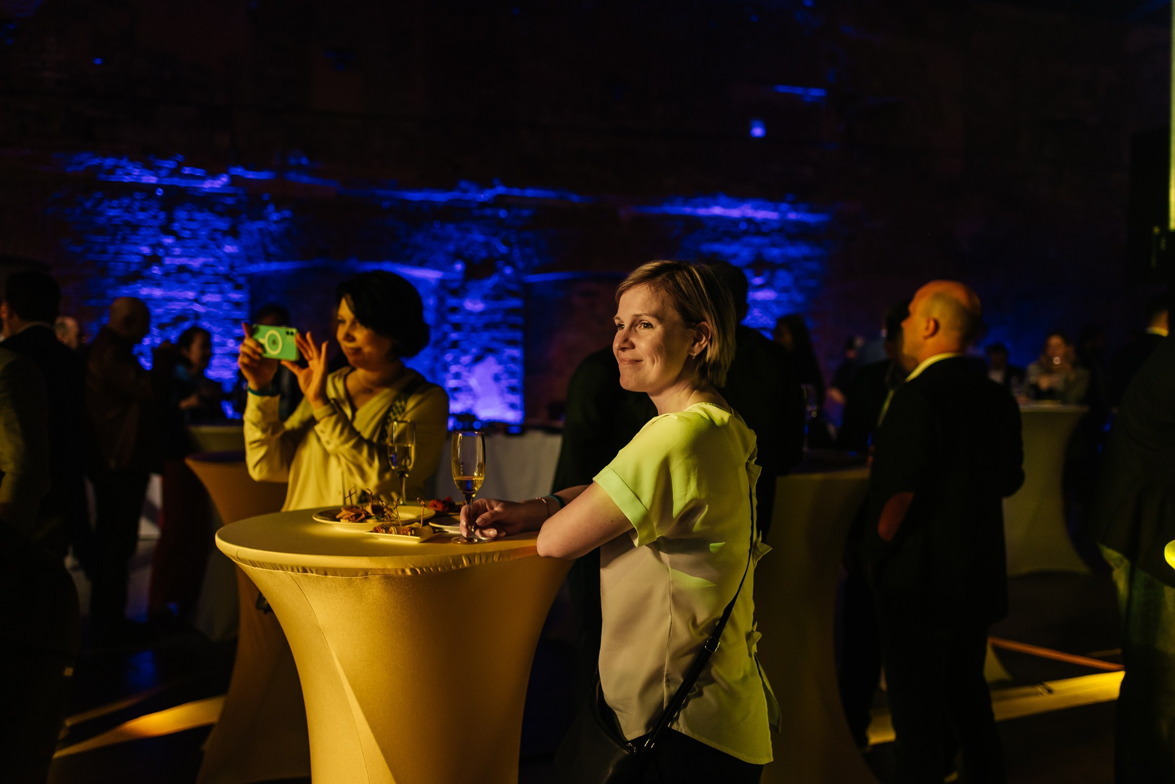 Репортажная фотосъёмка в Брусницын Холле. Свадебный фотограф в Санкт-Петербурге Венера Ахметова