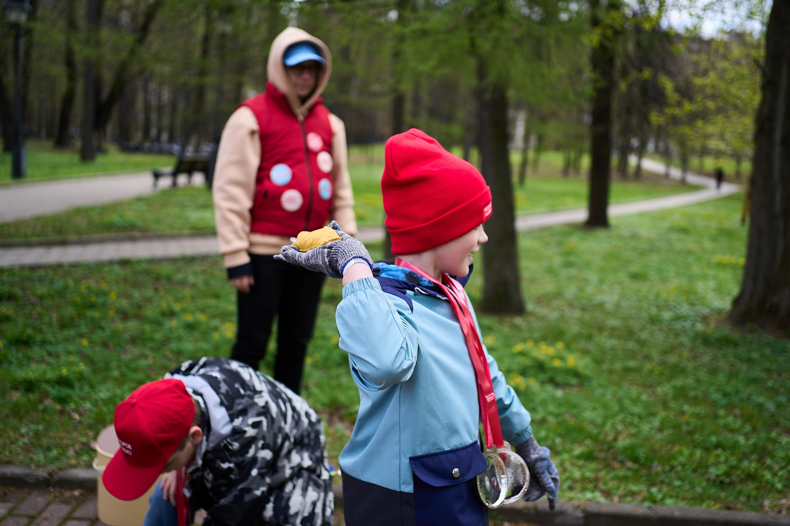 Субботник у Управления делами Мэра и Правительства Москвы. Фотограф и Видеограф в Москве. Олег Корушев