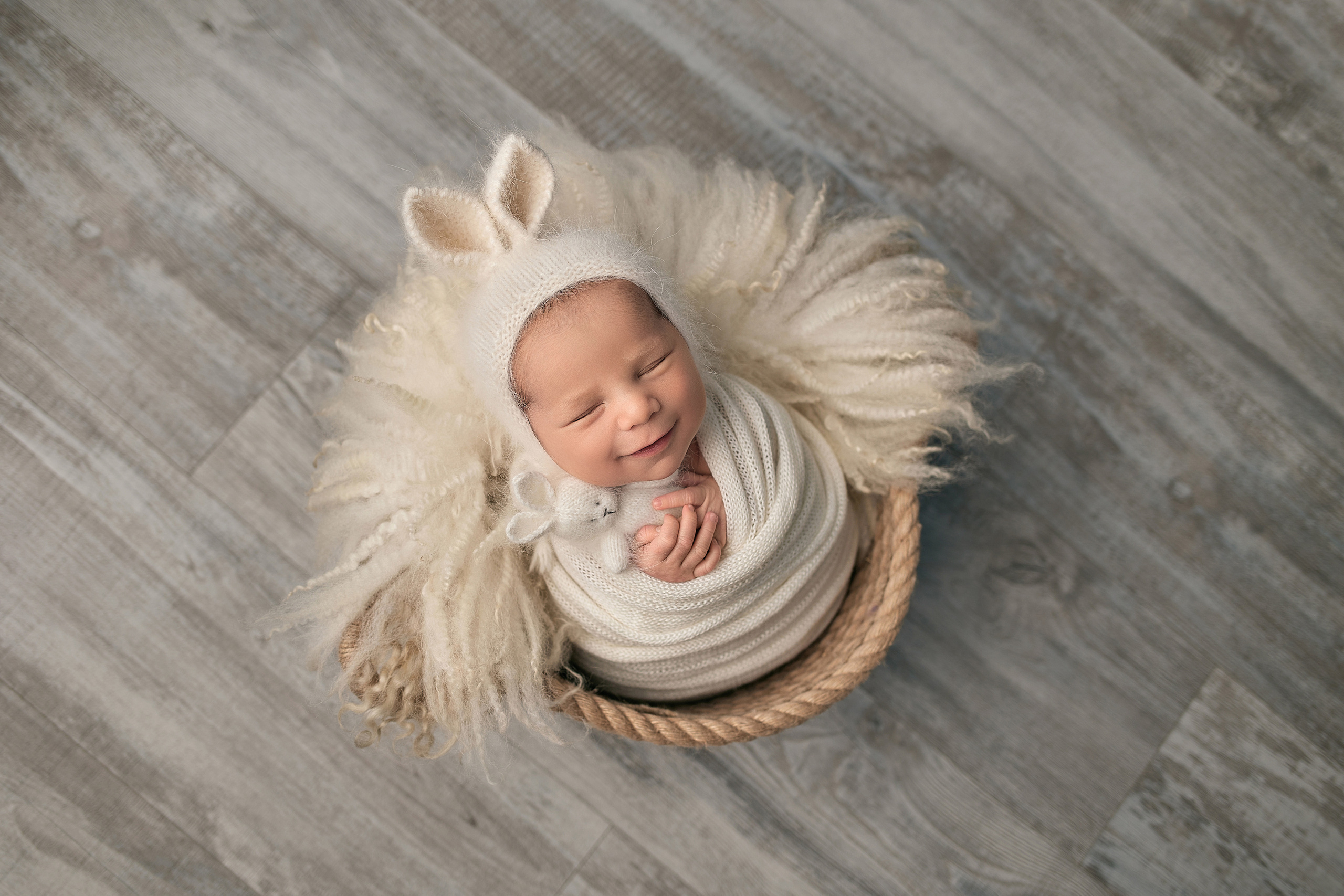 НОВОРОЖДЕННЫЕ. ФОТОГРАФ НОВОРОЖДЕННЫХ ЧЕРЕПОВЕЦ САНКТ-ПЕТЕРБУРГ