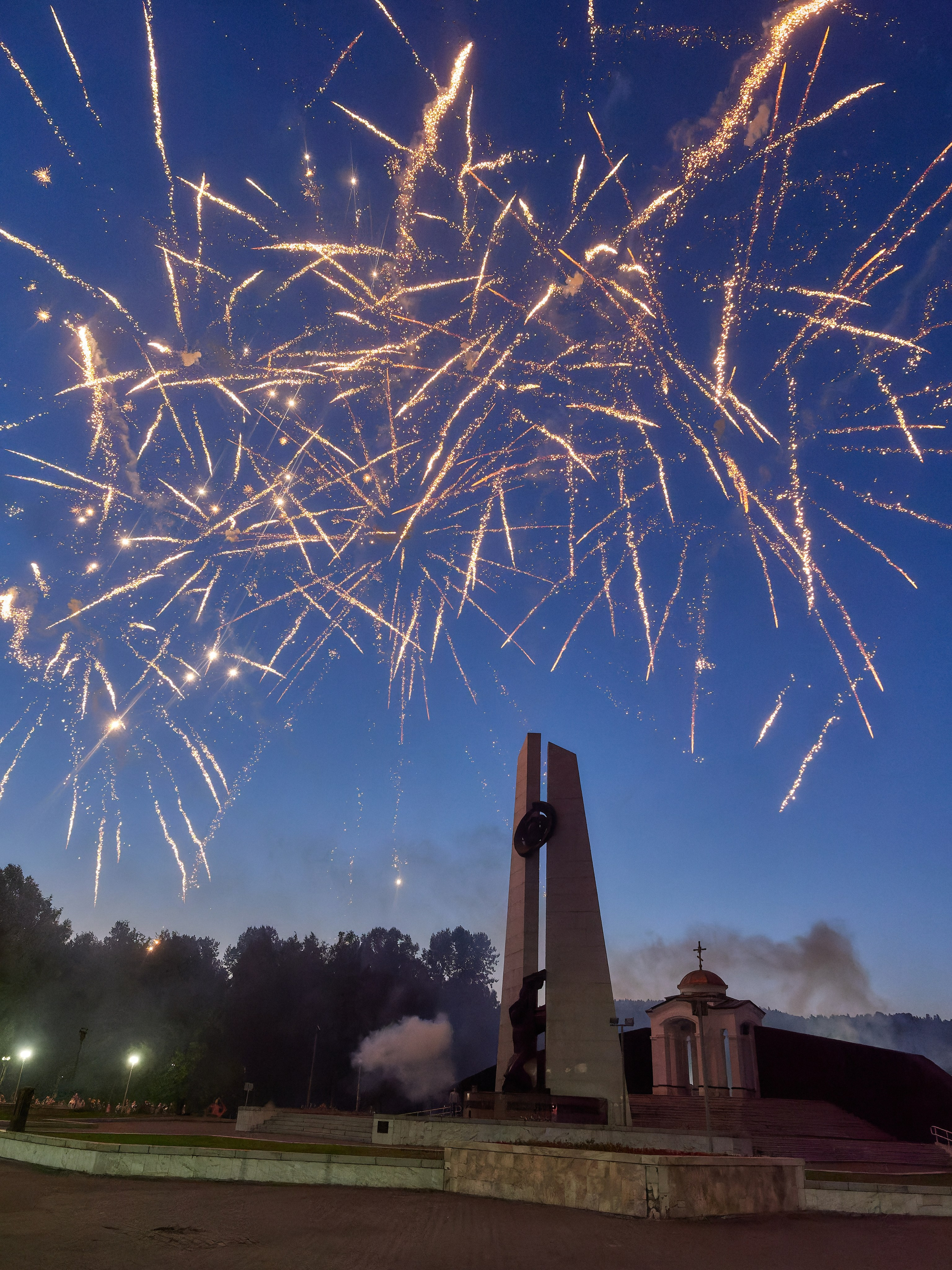 День города Салют. Семейный и детский фотограф в Междуреченск Олег Бамбульский