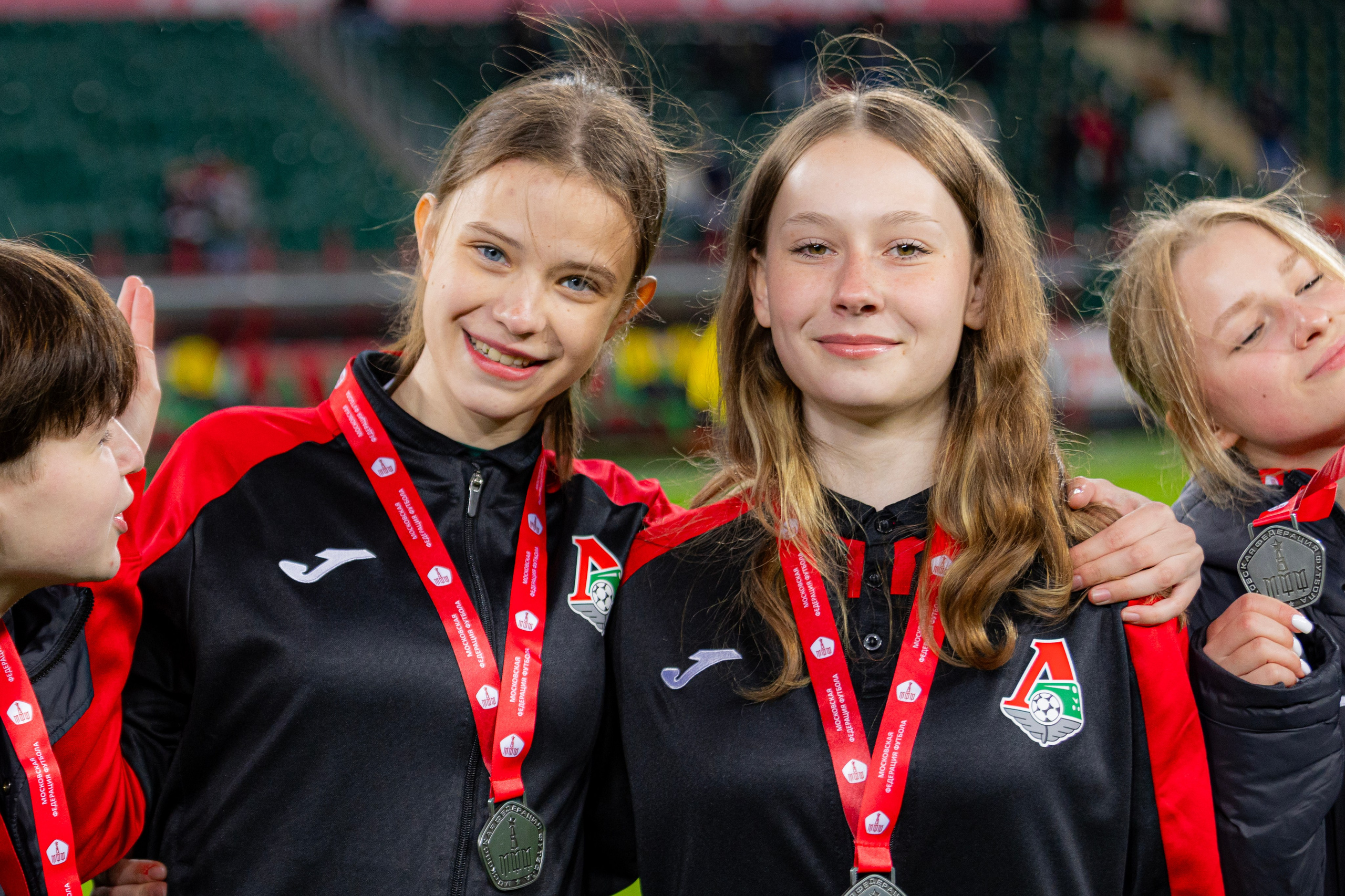 НАГРАЖДЕНИЕ ЖЕНСКОГО ОТДЕЛЕНИЯ АКАДЕМИИ ФК ЛОКОМОТИВ. Artem Zenin Photography