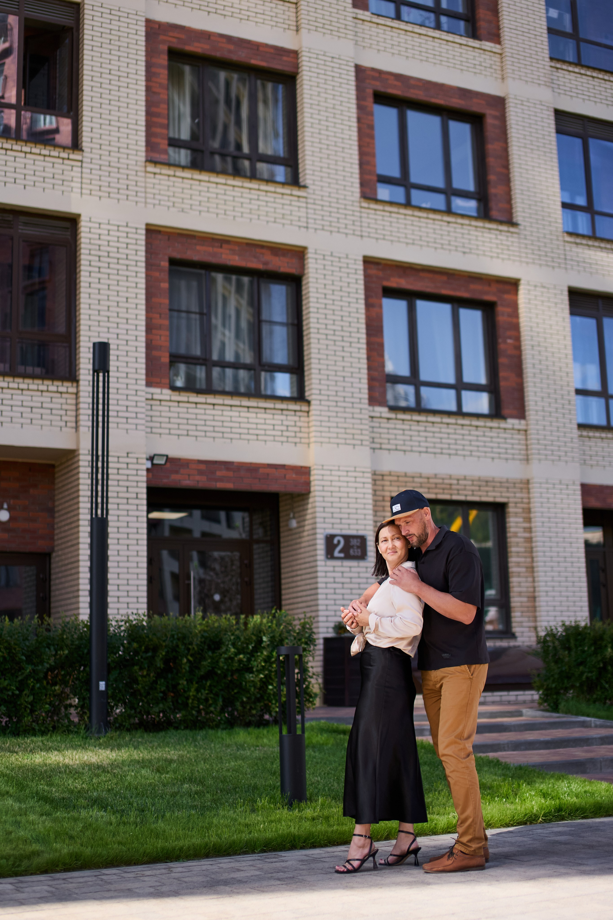 Семейная фотосессия в ЖК Академия для рекламы (Новосибирск). Репортажный и женский фотограф в Новосибирске