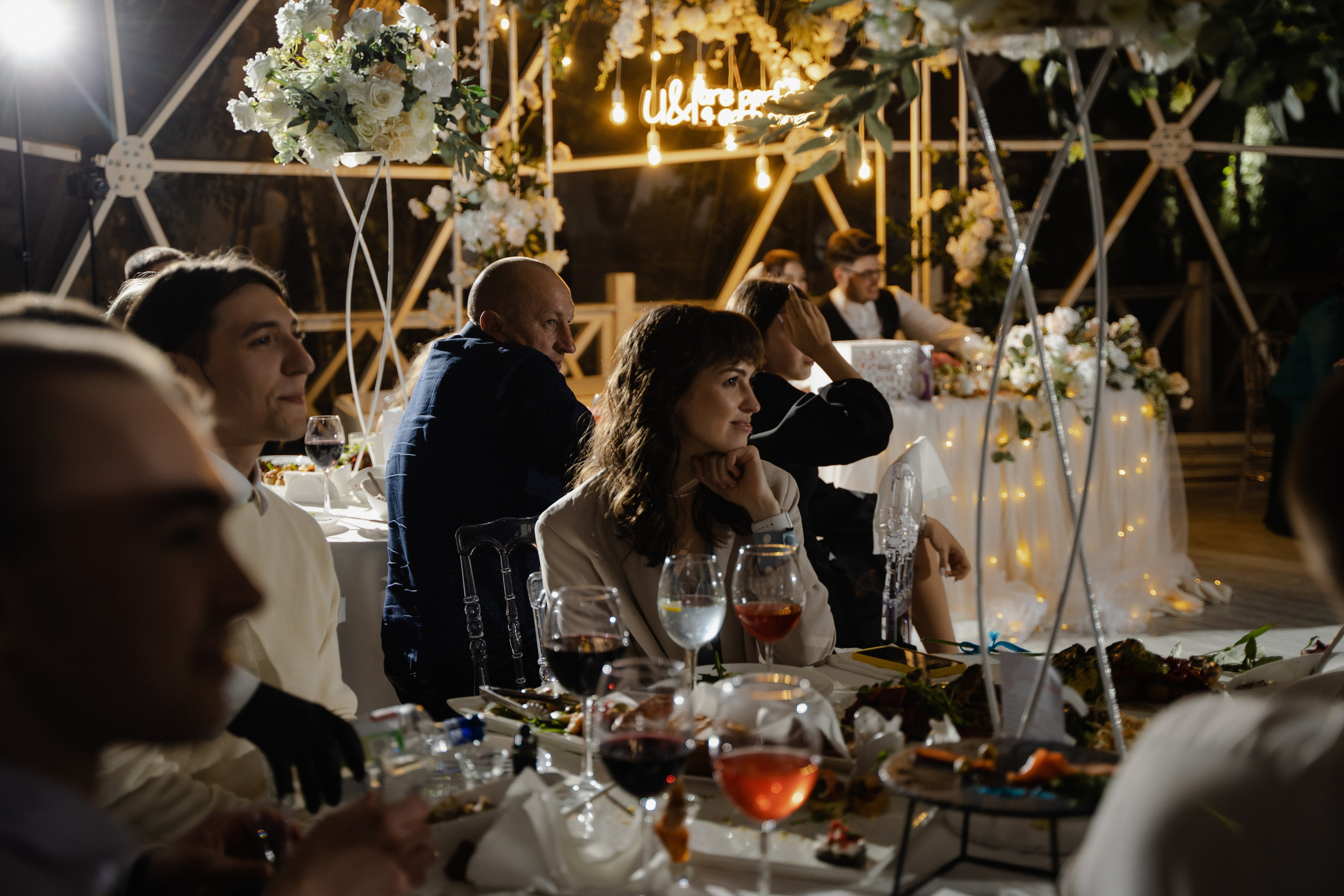 Ксения и Василий. Хвоя. Фотограф Аля Овчарова