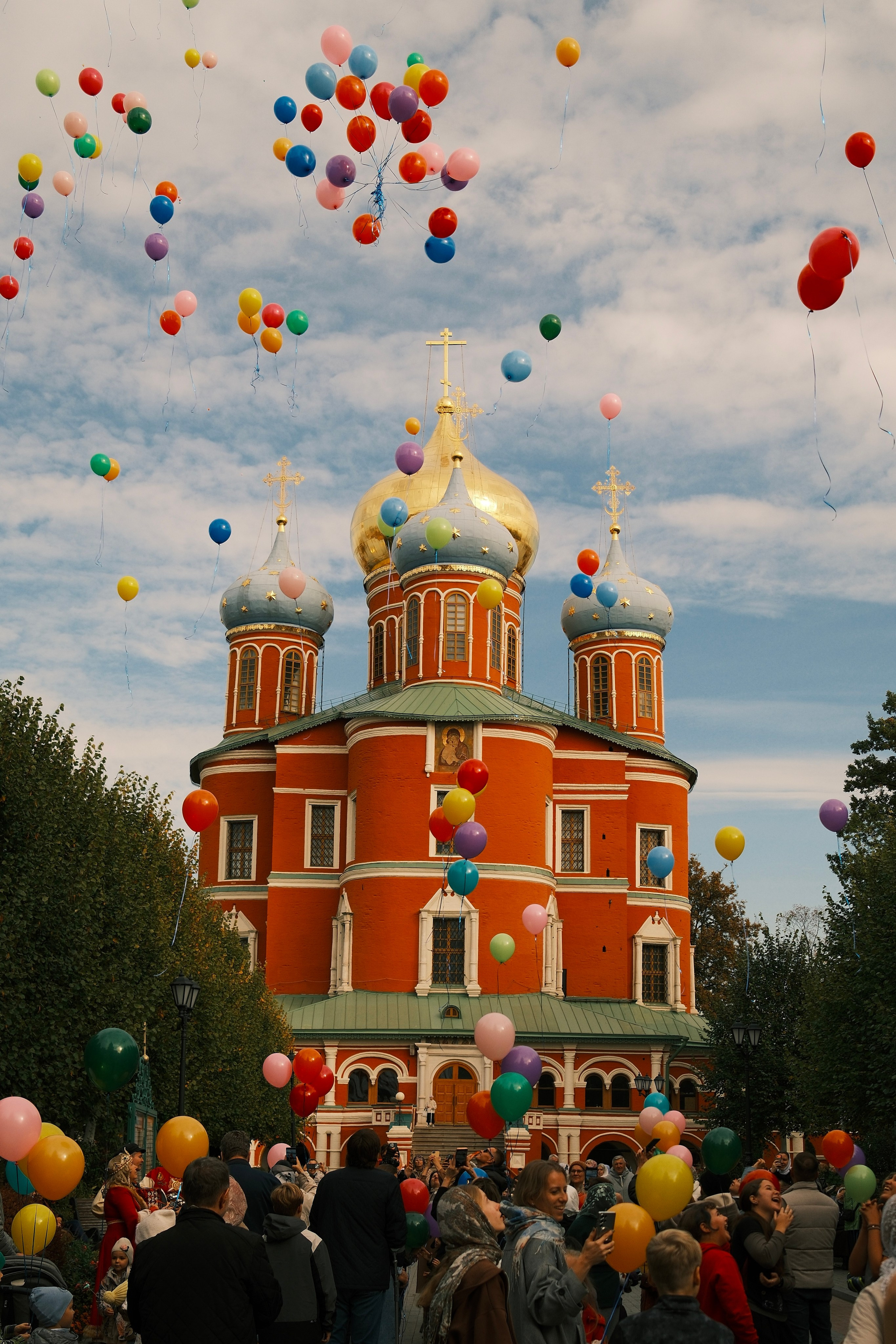 Стрит. Уличный фотограф Владимир Борисов. Москва