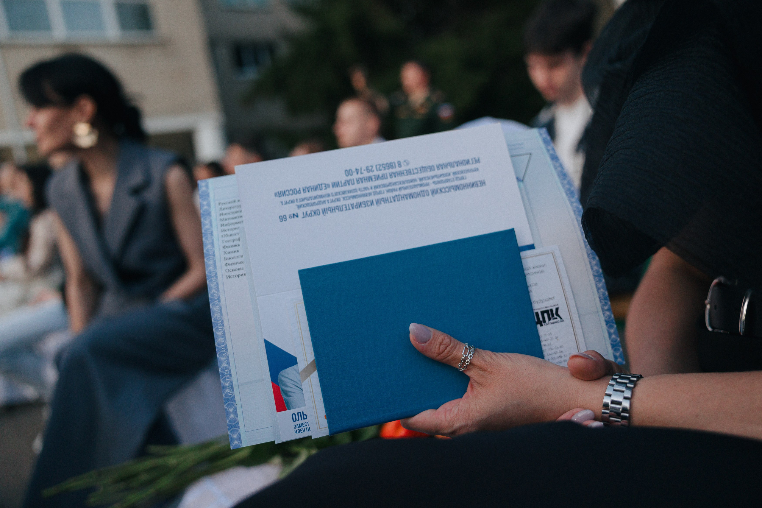 Вручение аттестатов. Свадебный фотограф Роман Еремеев