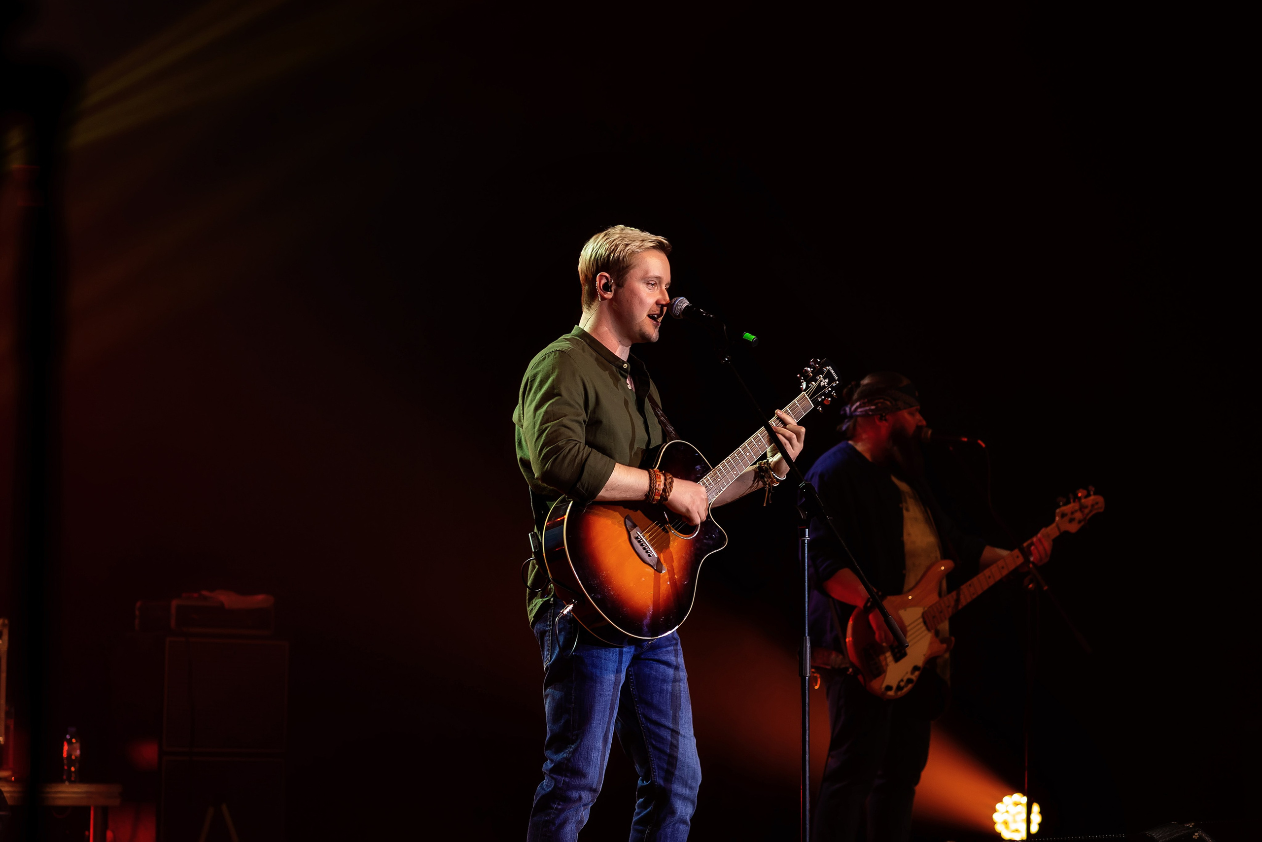 Концерт Пелагеи. Школьный, фэшн фотограф в Тюмени и в России Ирина Королева