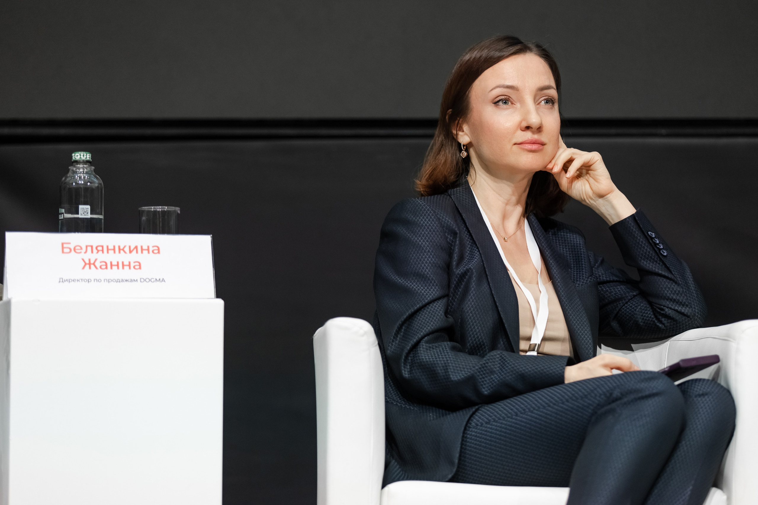 Новые технологии и философия комфортного жилья. Свадебный репортажный фотограф в Москве