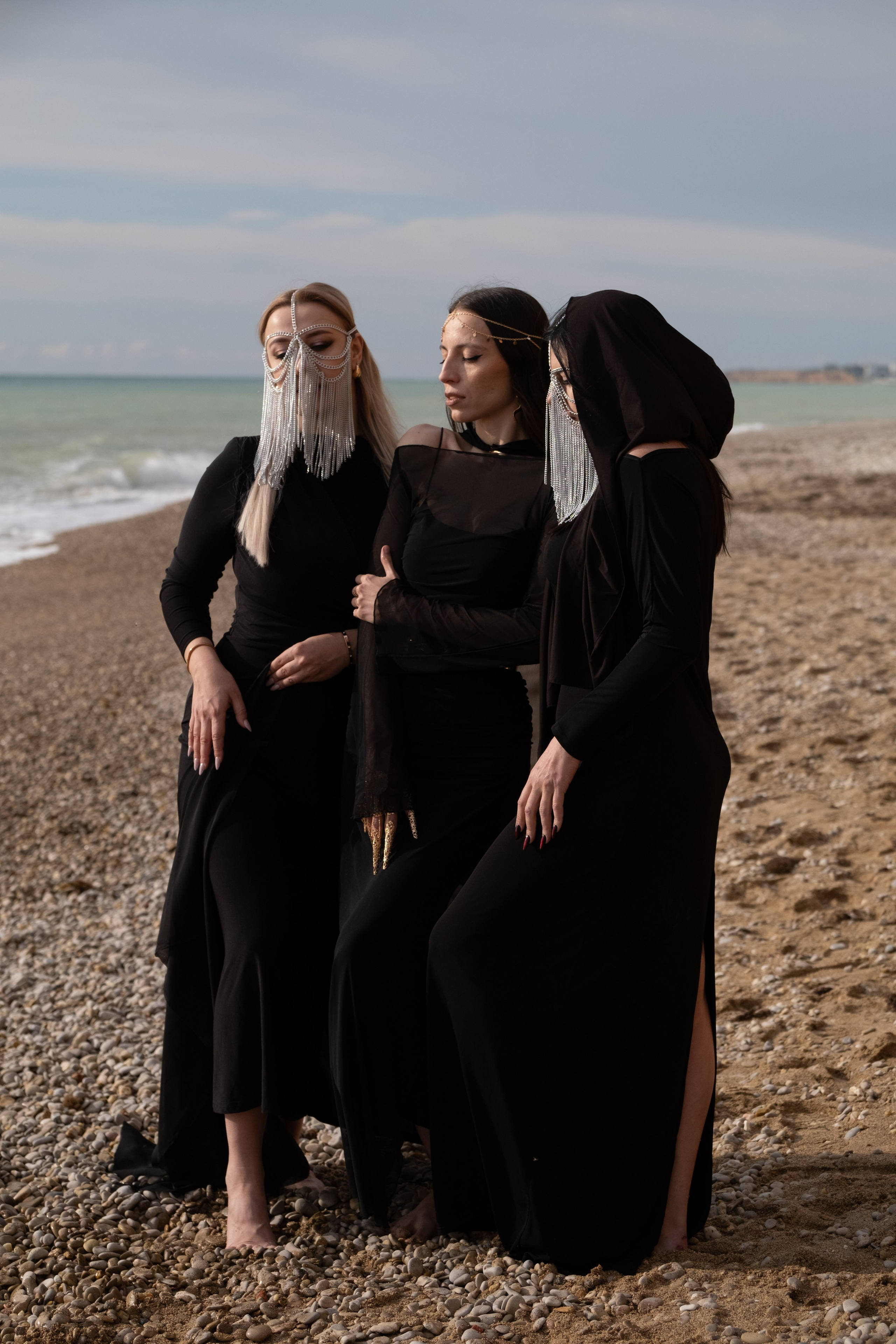 Фотосессия у моря, арабская эстетика. Профессиональная фотосъемка в Крыму. Натуральные эмоции и живые кадры. Забронируйте дату прямо сейчас!