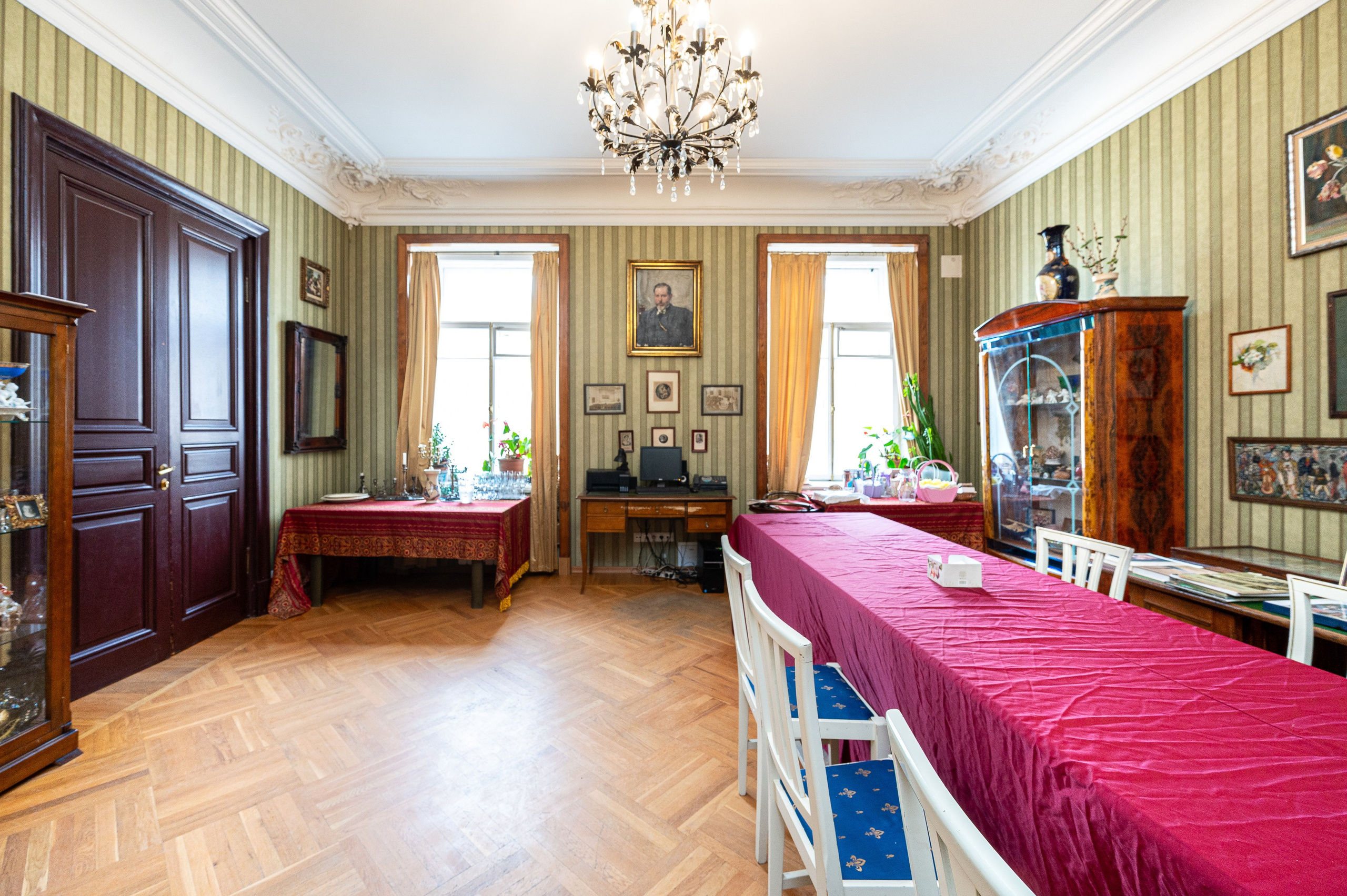 Квартира-музей семьи Бенуа. Интерьерный фотограф. Фото- видеосъемка недвижимости Санкт-Петербург