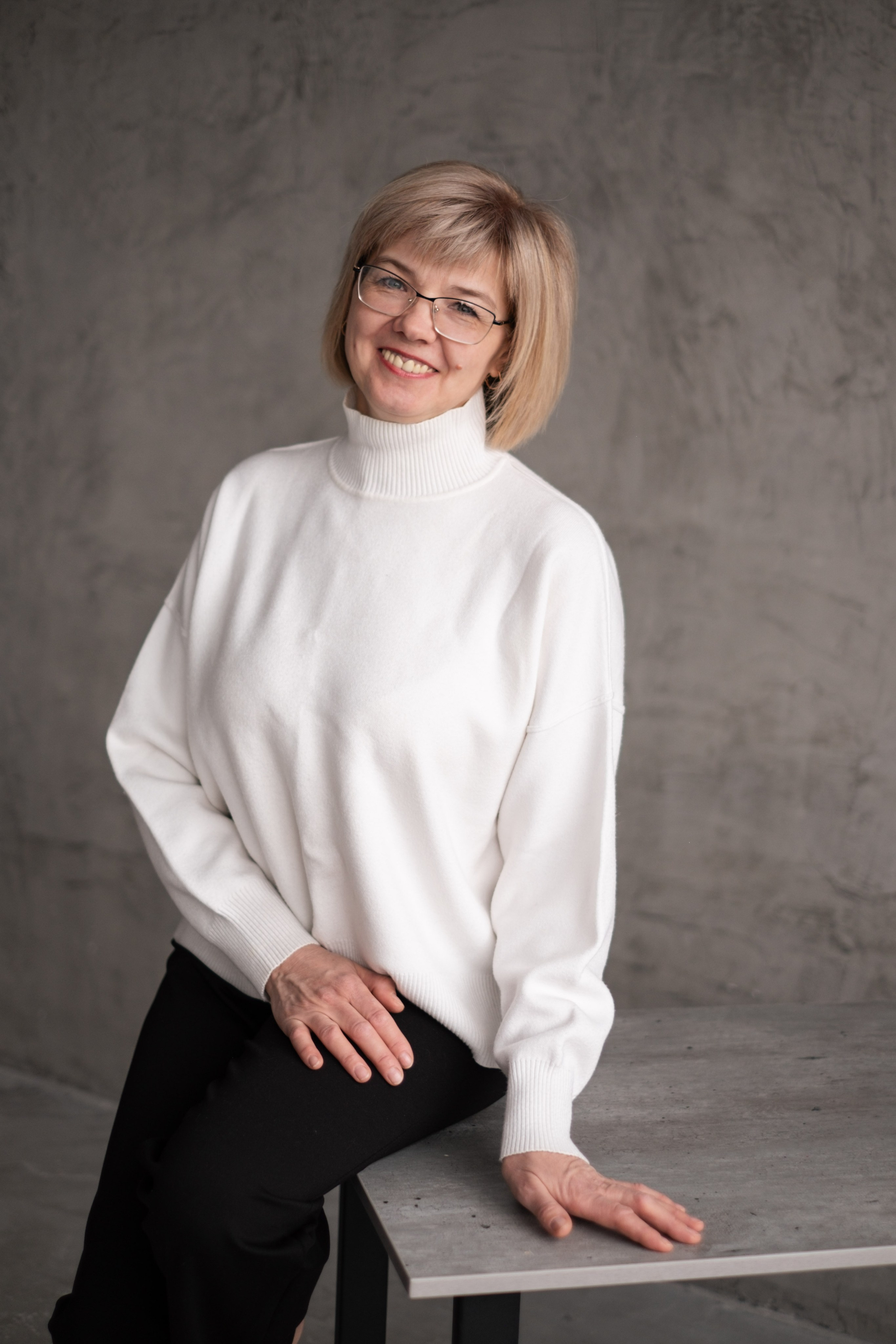 Наталья и Оля | мама и дочь в студии. Фотограф в Новосибирске Диана Ильиных