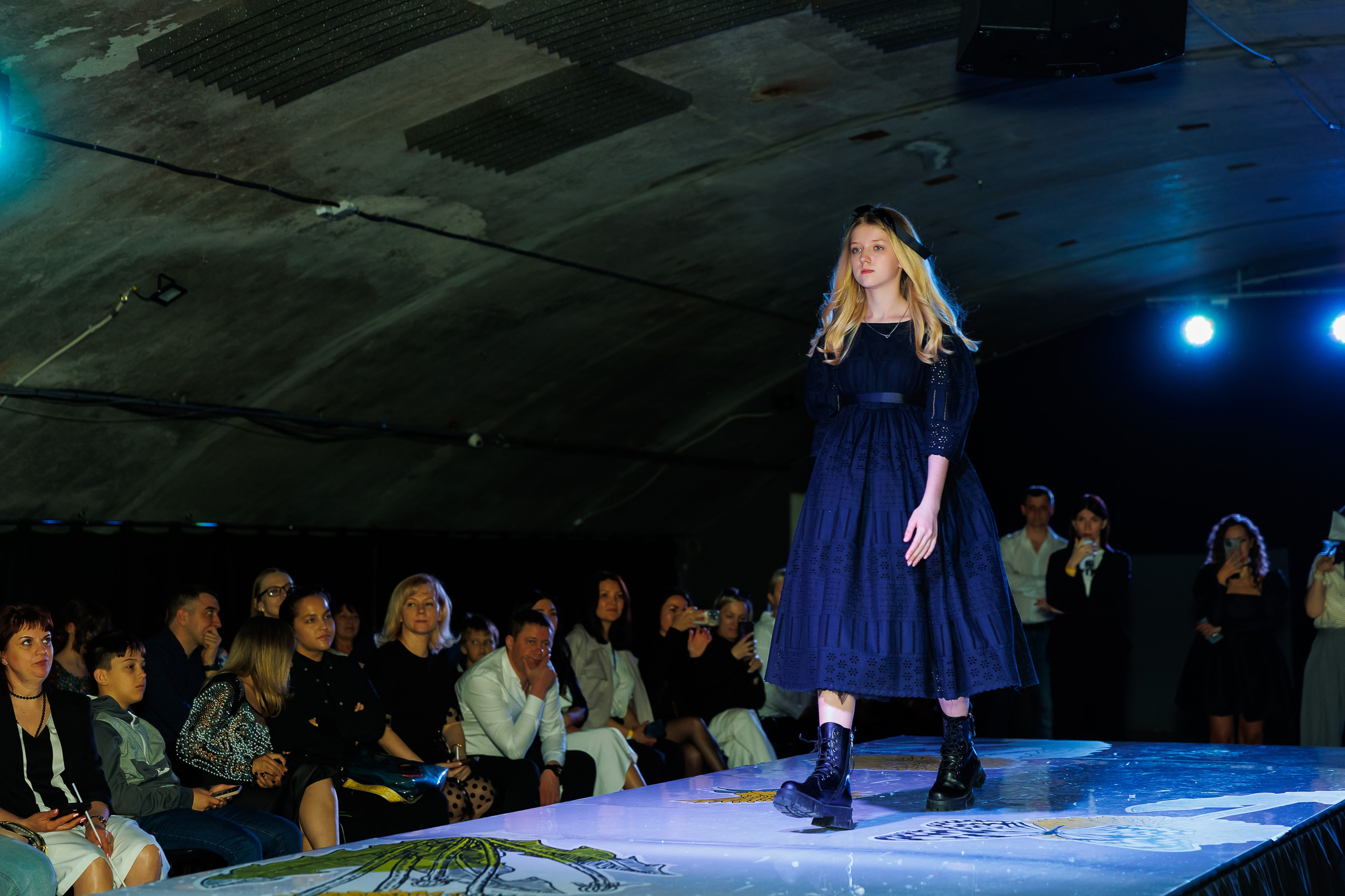 Показ Надежды Шибиной от журнала «Жираf». Фотограф Новосибирск — Наталья Гресь