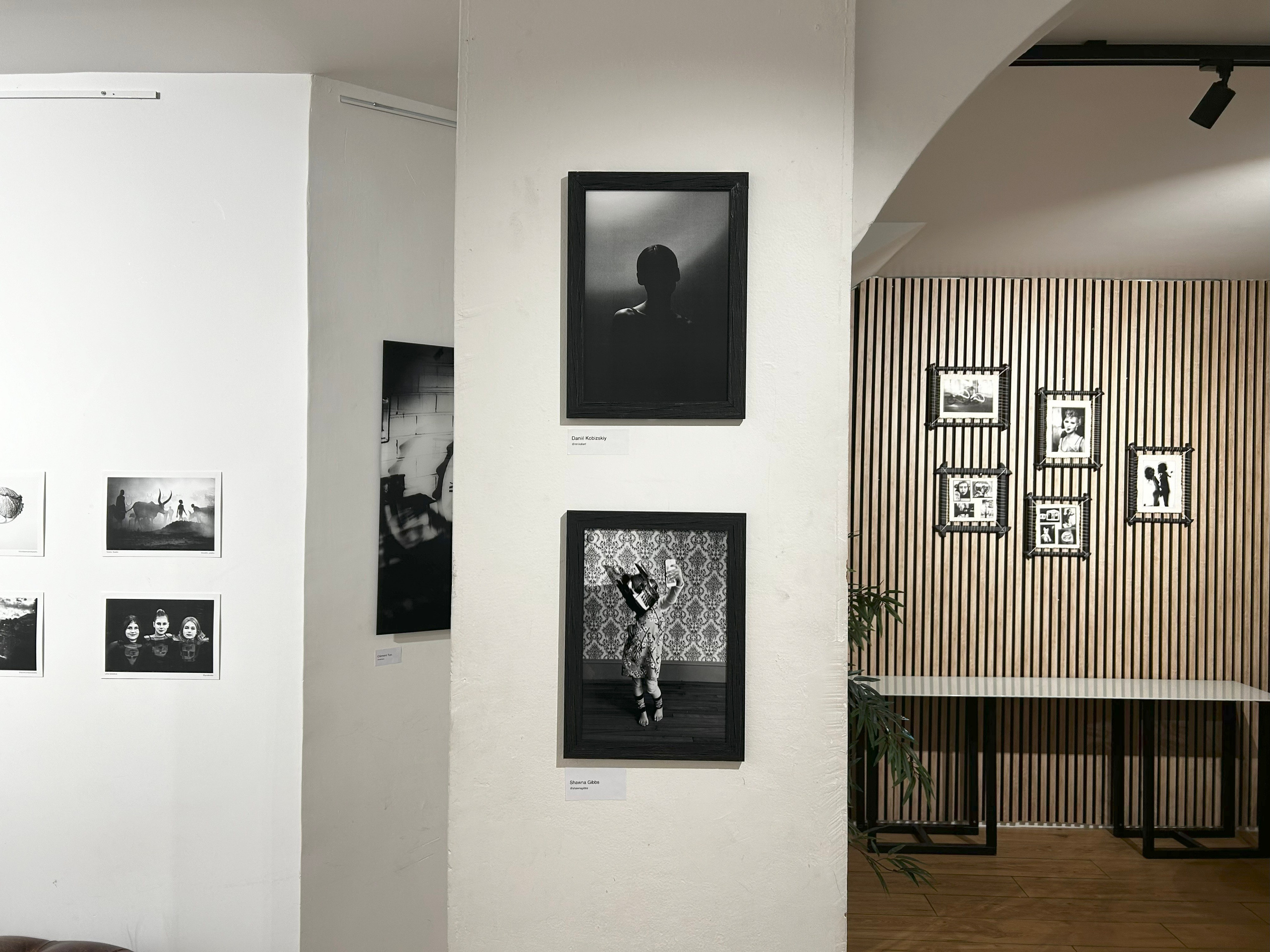 Выставка в центре Парижа, конец августа 2025 г. Фотографии Лены Соколовой