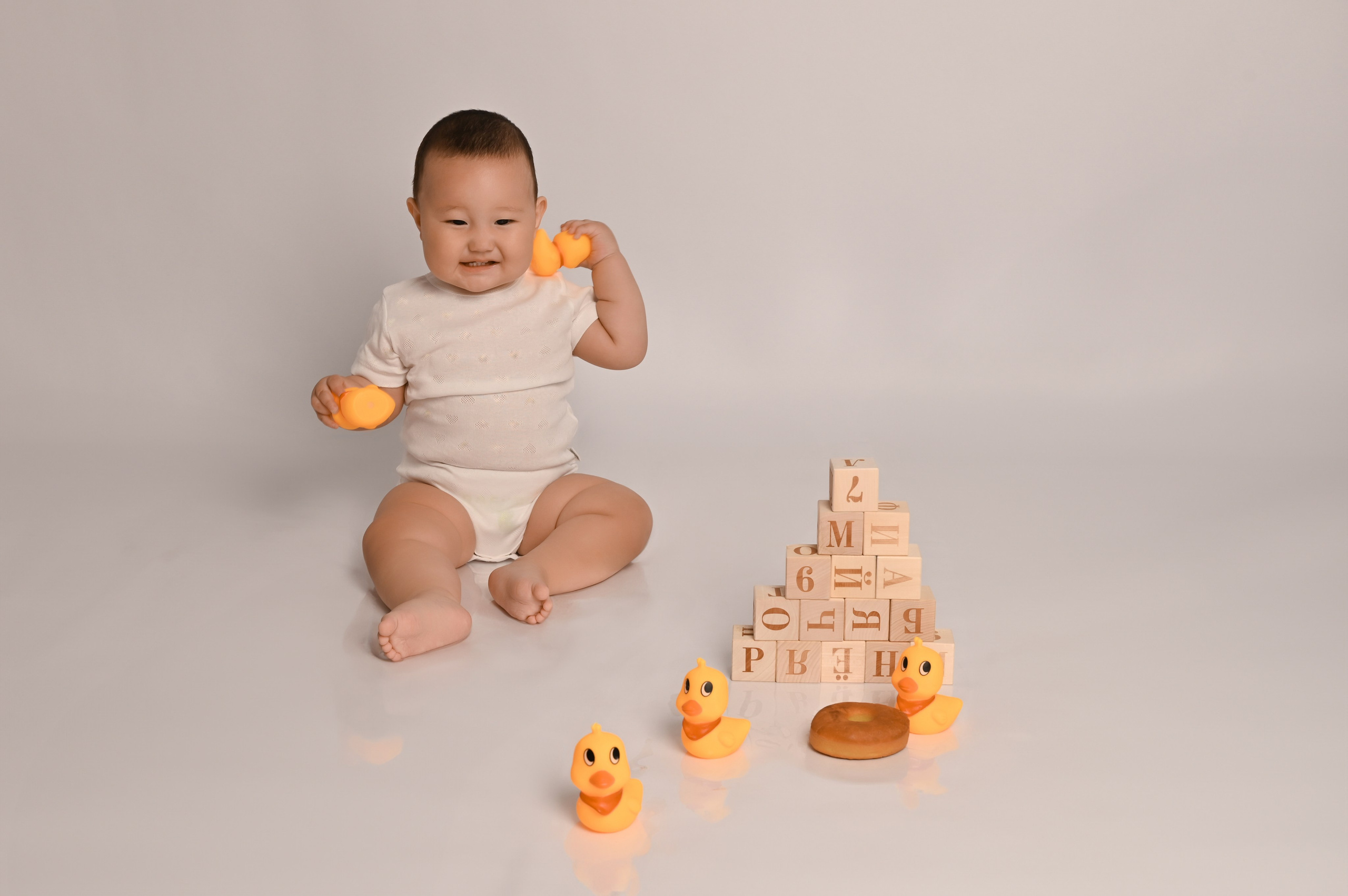 Годик Амирлана. Фотограф Новорожденных и семейный Элла Огай г. Сатпаев