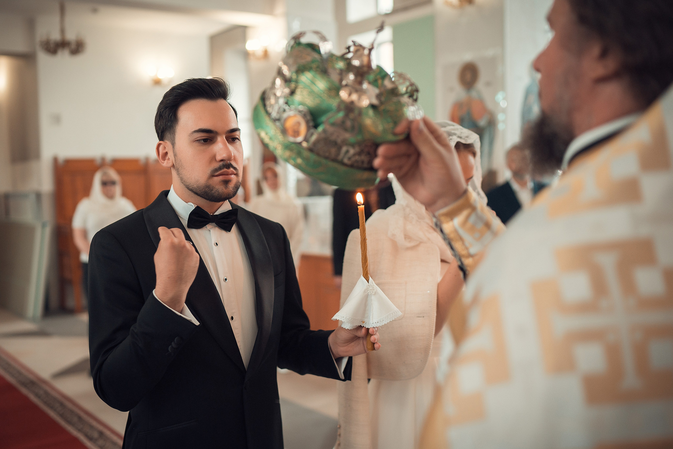 Таинство Венчания Ивана и Полины Храм Феодора Тирона. Фотограф на Крещение и Венчание в Красноярске Рамазанова Юлия