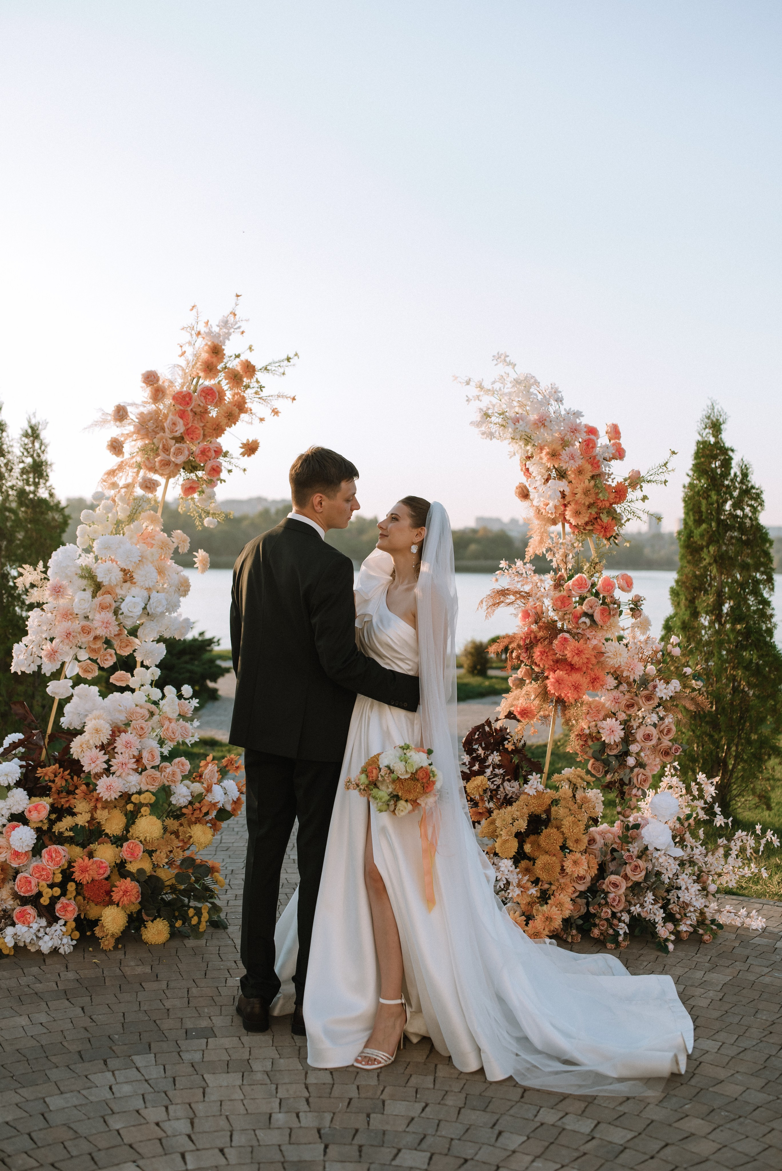 Макс и Катя. Загородный Клуб. Фотограф Костикова Анастасия Ростов-на-Дону