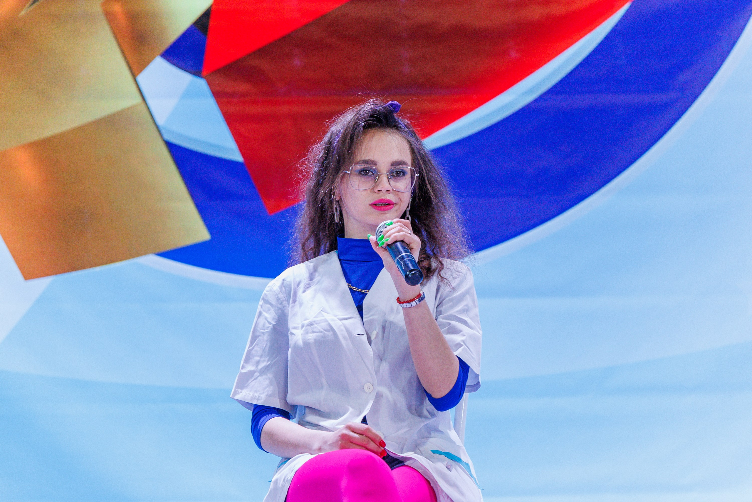 Школьный КВН в Томари. Свадебный, семейный и репортажный фотограф в Южно-Сахалинске Артур Петросян