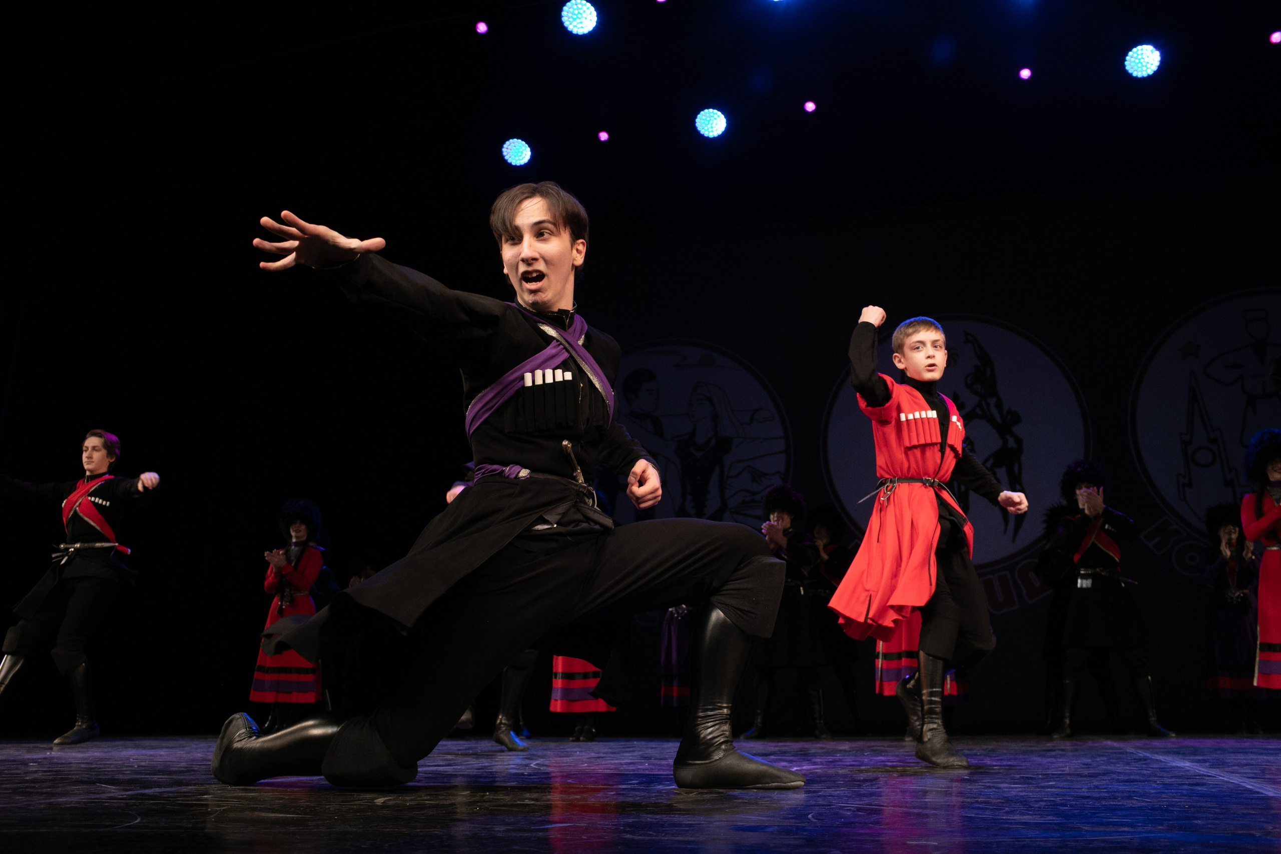 Концерт, грузинские танцы. Art photographer Nino