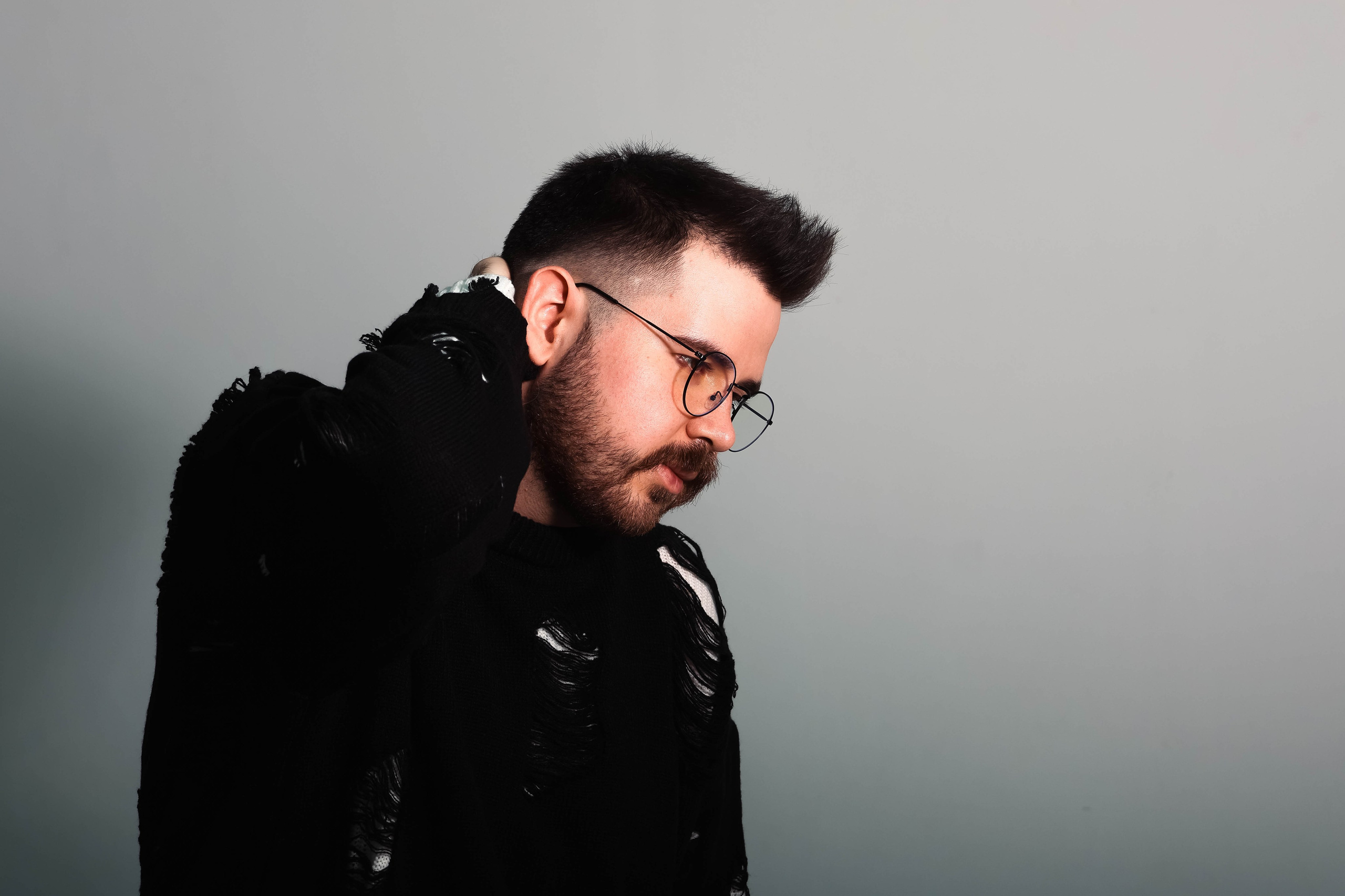 Мужской портрет в студии — креативная обработка. Mintonov's Film Studio