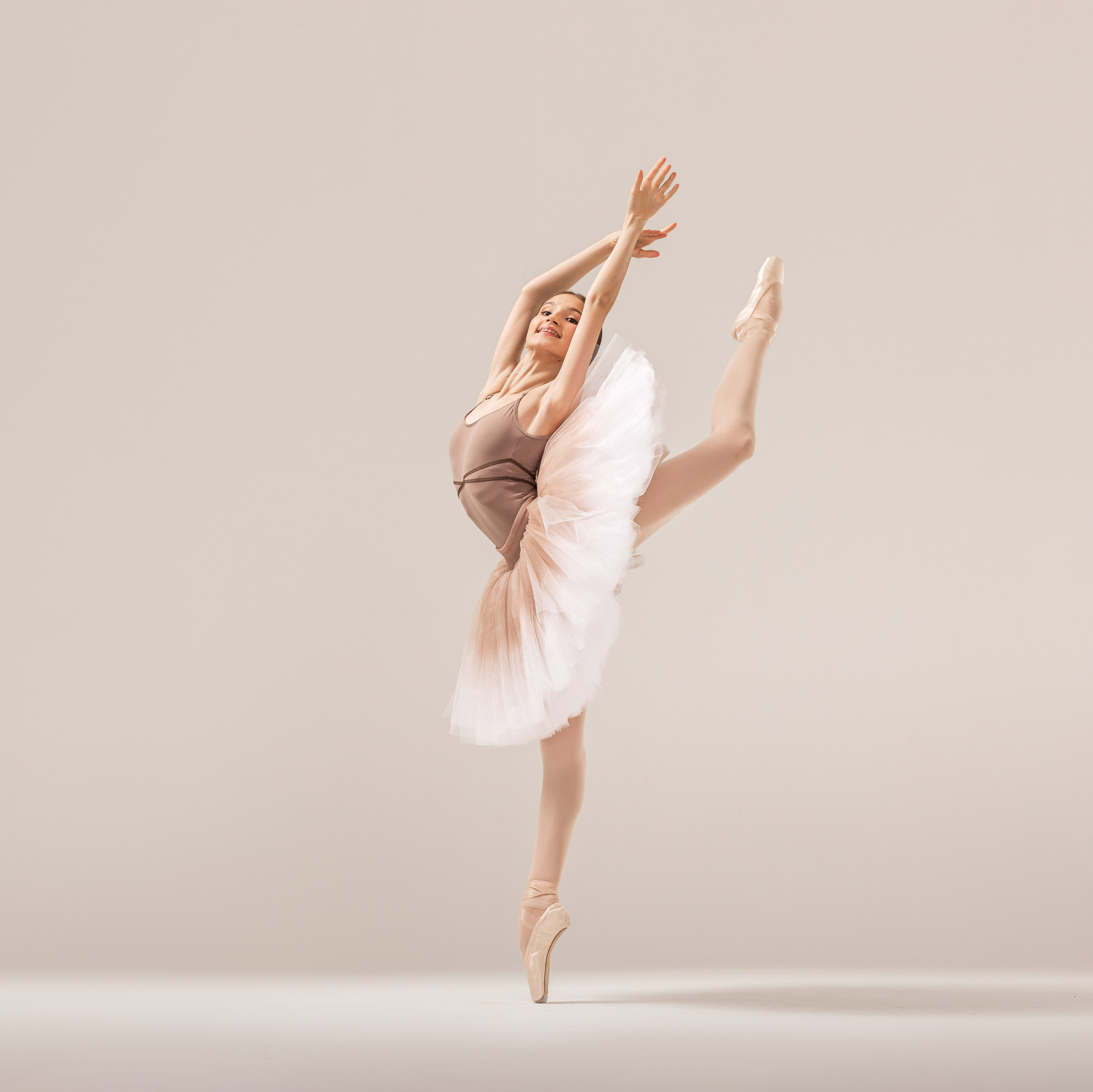 Балетная съёмка на белой циклораме и фонах. Балетный фотограф Алина Ханько — Душа Балета