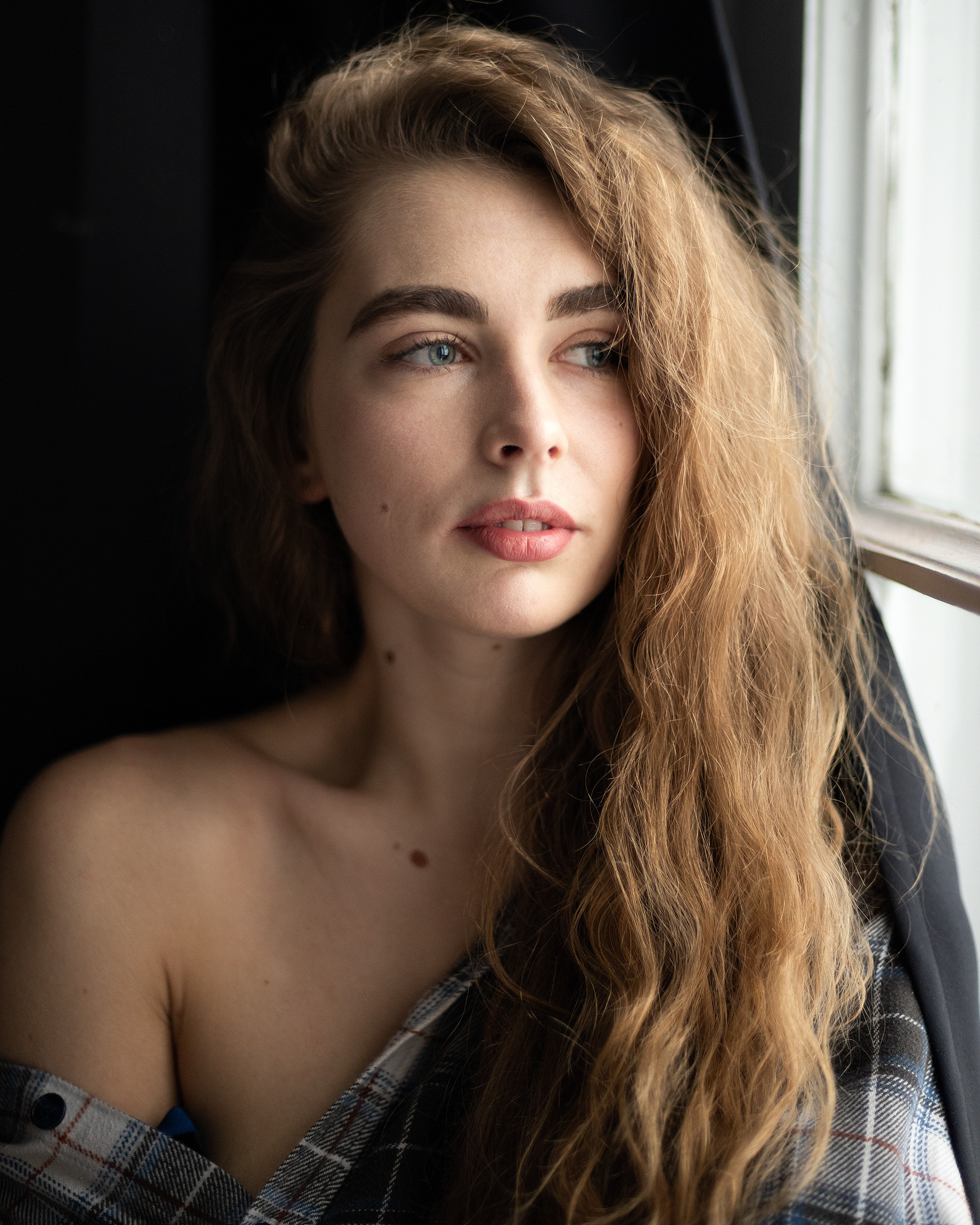 Портрет для актрисы. Портретный фотограф Белград Матвей Кармаков