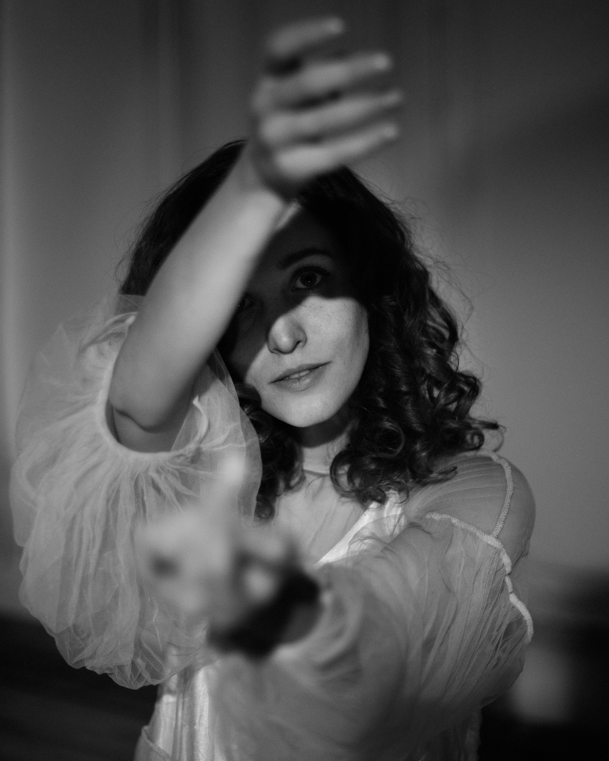 Творческая съемка женского портрета. Портретный фотограф Белград Матвей Кармаков