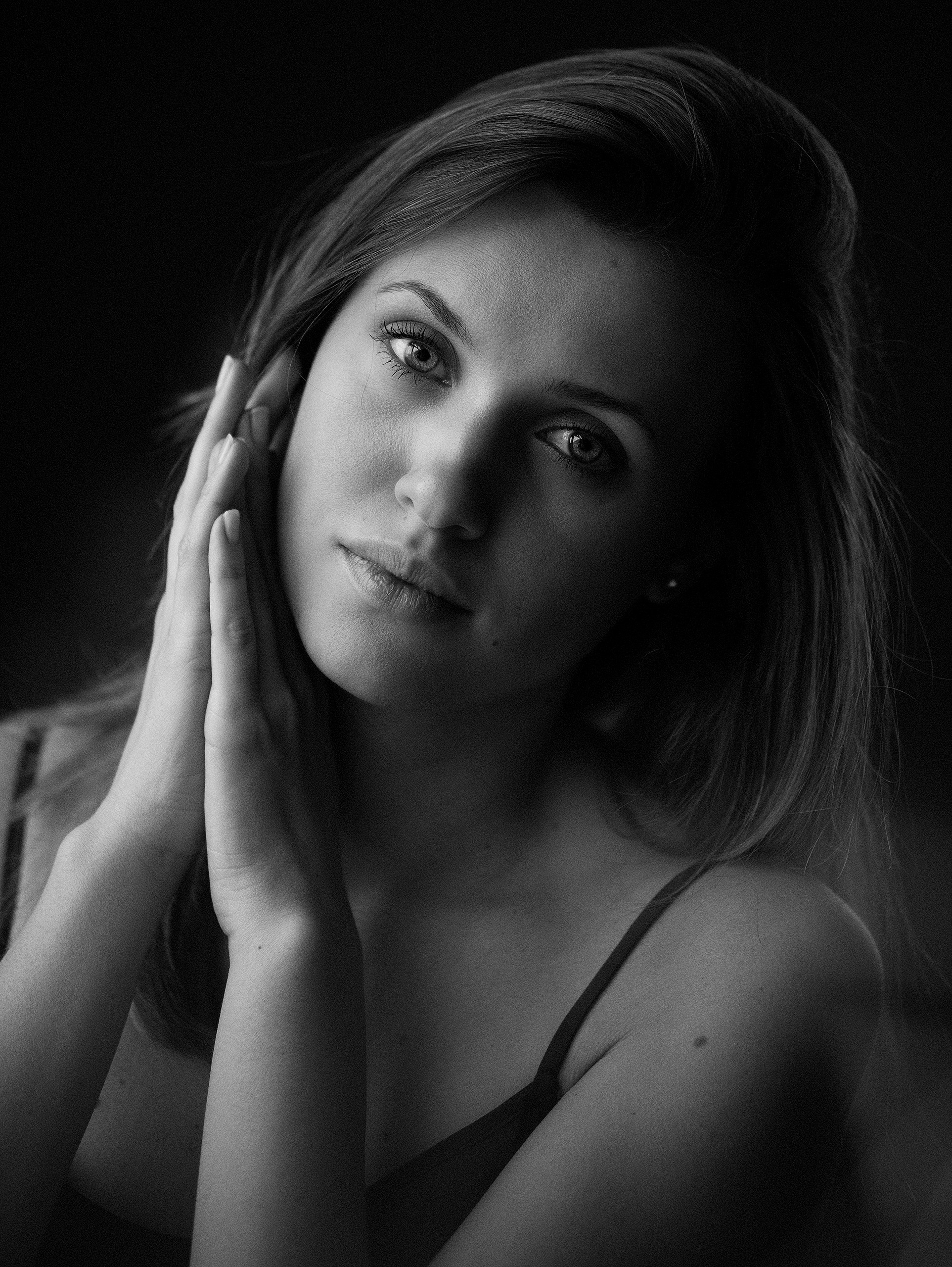 Женская портретная съемка. Портретный фотограф Белград Матвей Кармаков