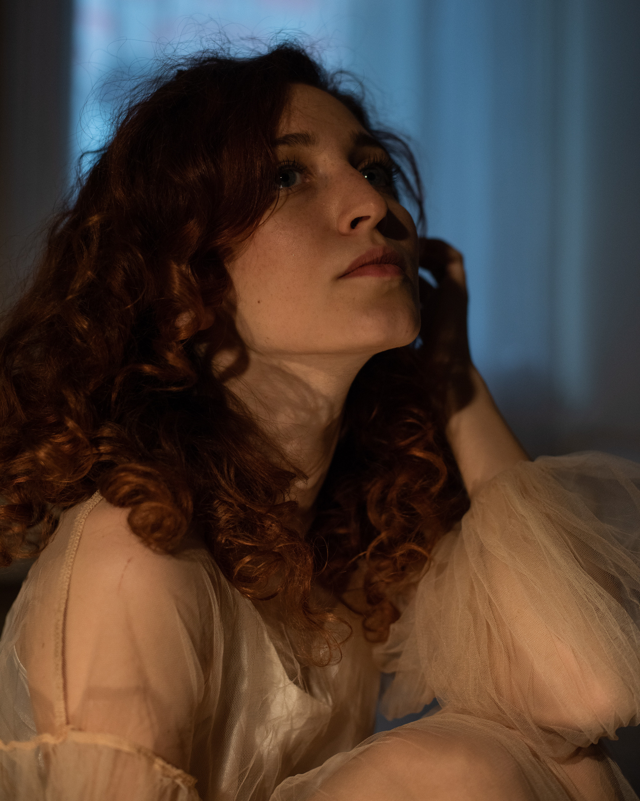 Творческая съемка женского портрета. Портретный фотограф Белград Матвей Кармаков