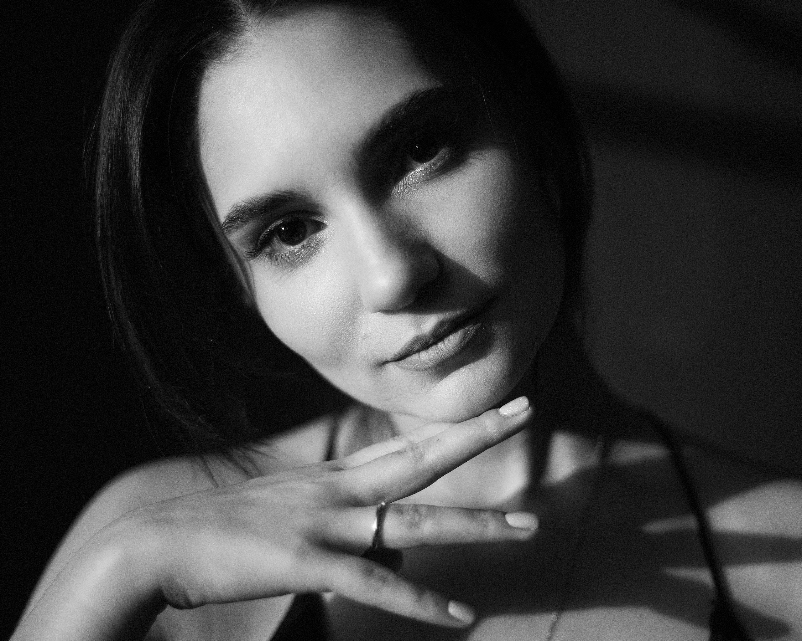 Частная съемка женского портрета. Портретный фотограф Белград Матвей Кармаков