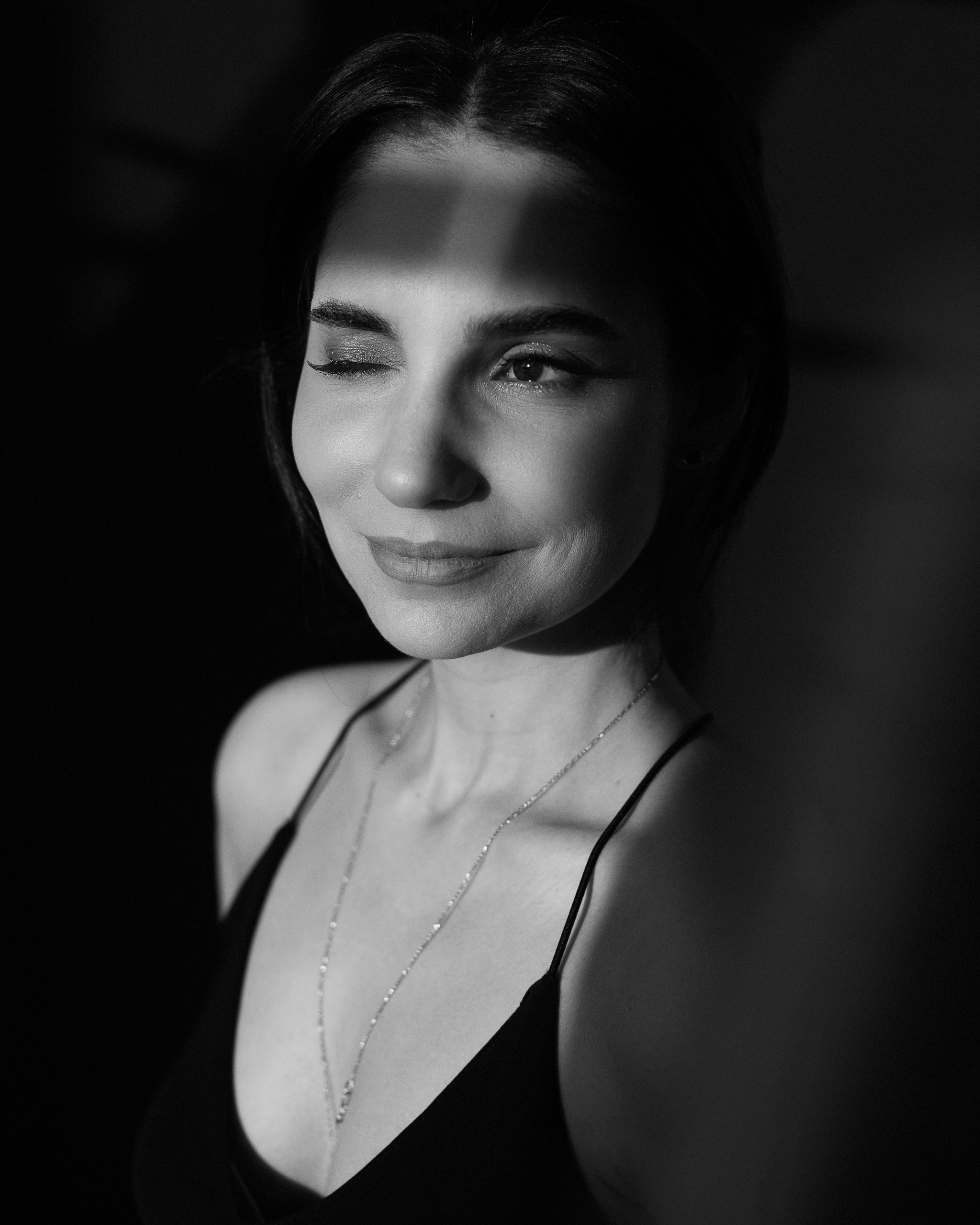 Частная съемка женского портрета. Портретный фотограф Белград Матвей Кармаков