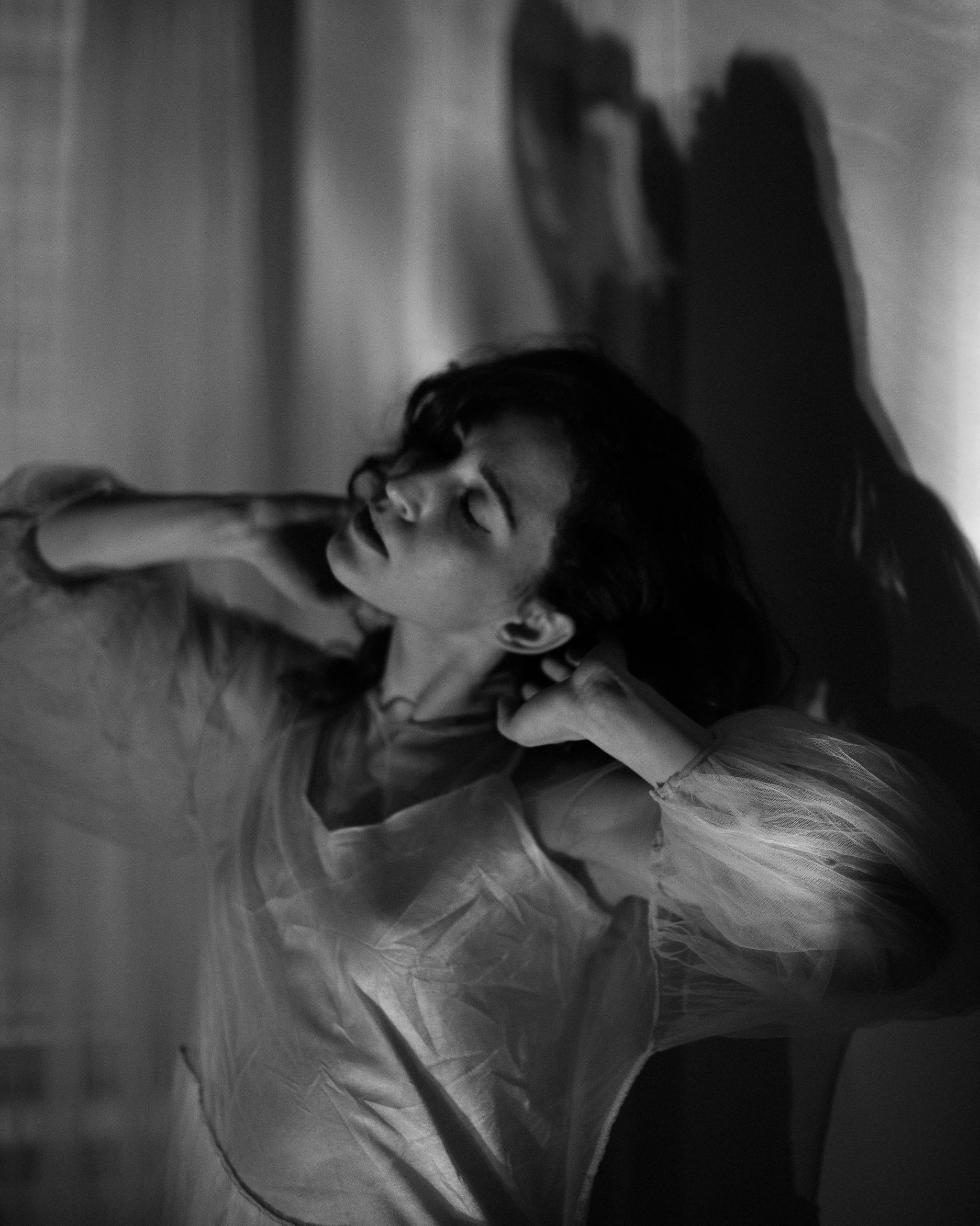 Творческая съемка женского портрета. Портретный фотограф Белград Матвей Кармаков