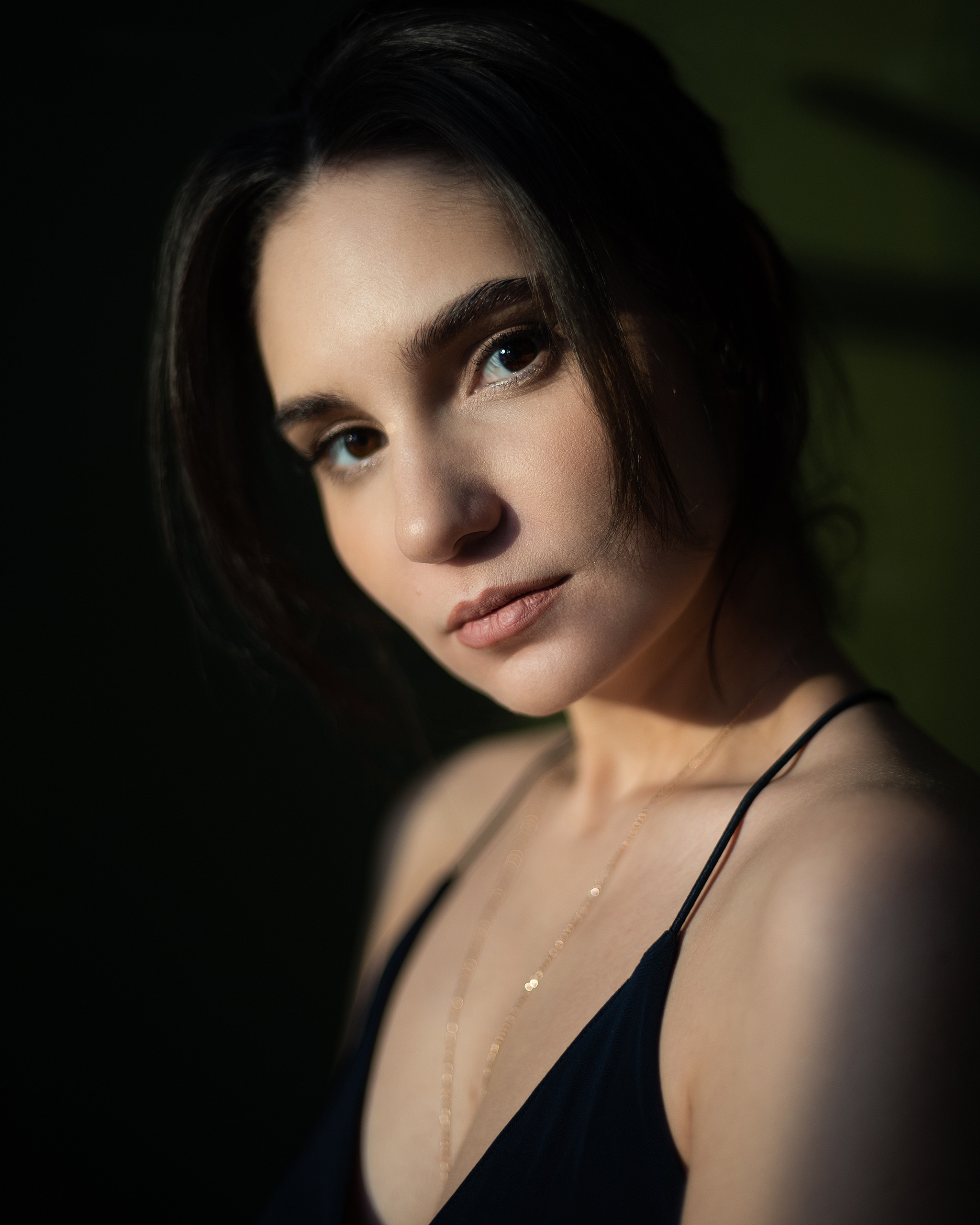 Частная съемка женского портрета. Портретный фотограф Белград Матвей Кармаков