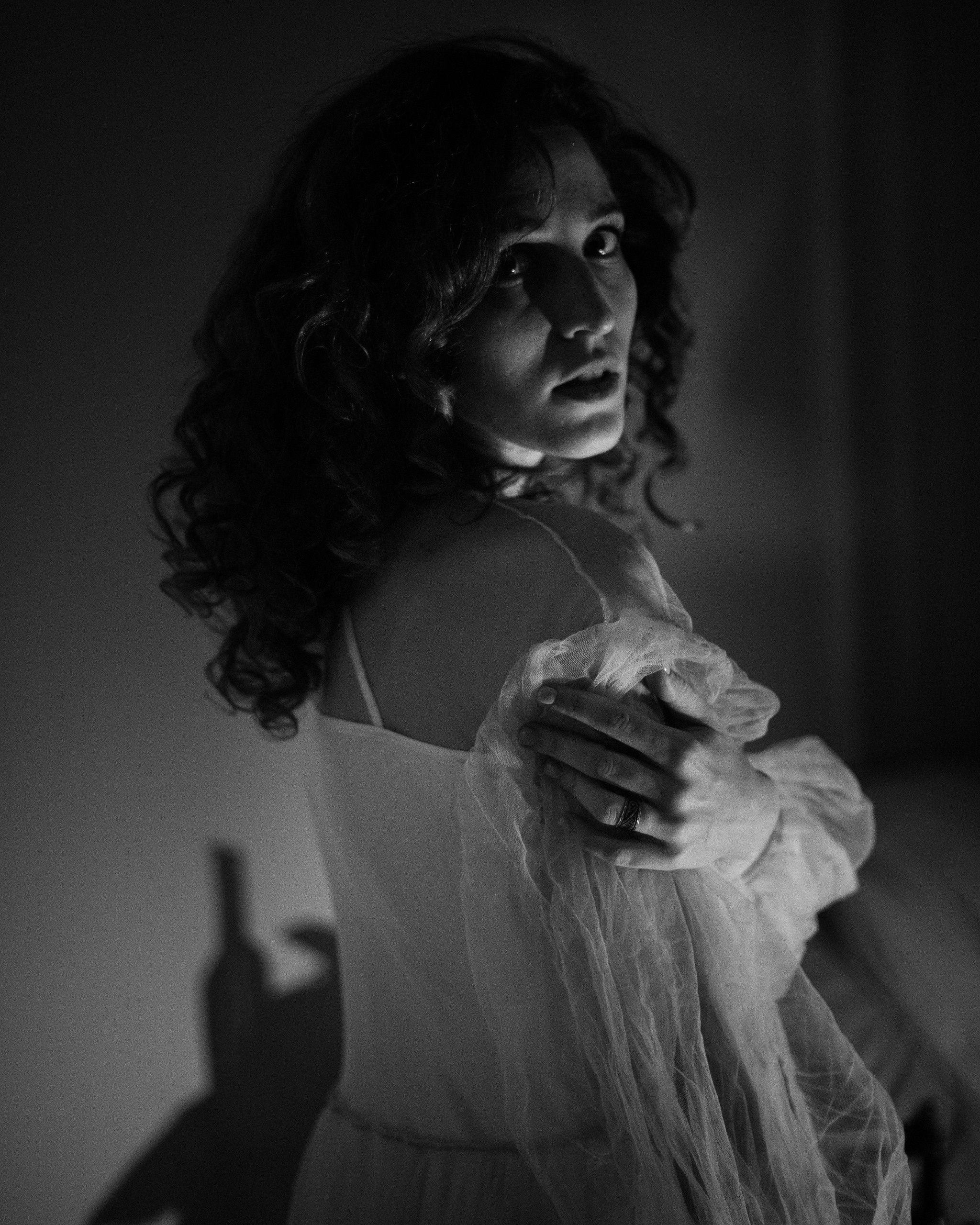 Творческая съемка женского портрета. Портретный фотограф Белград Матвей Кармаков