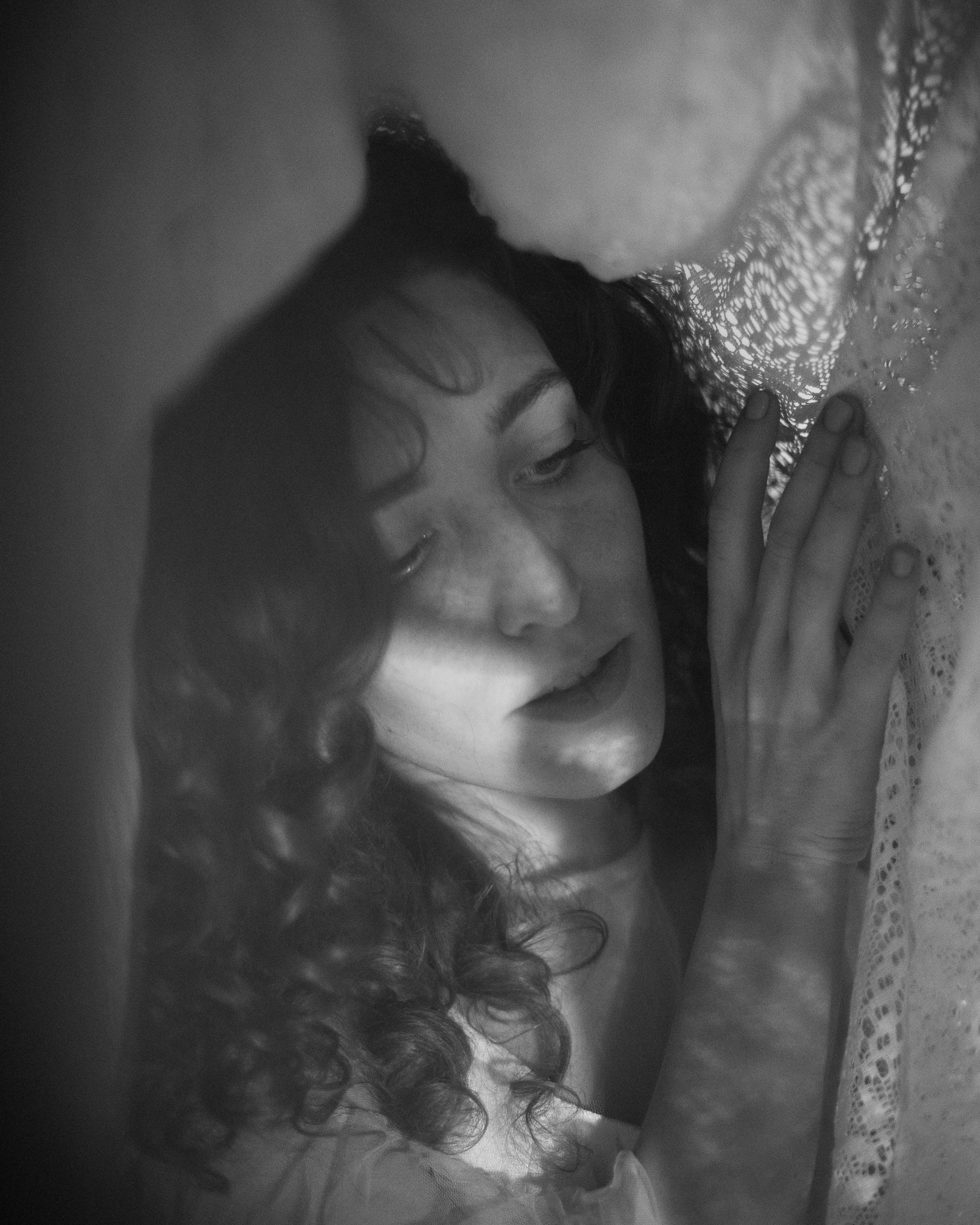 Творческая съемка женского портрета. Портретный фотограф Белград Матвей Кармаков