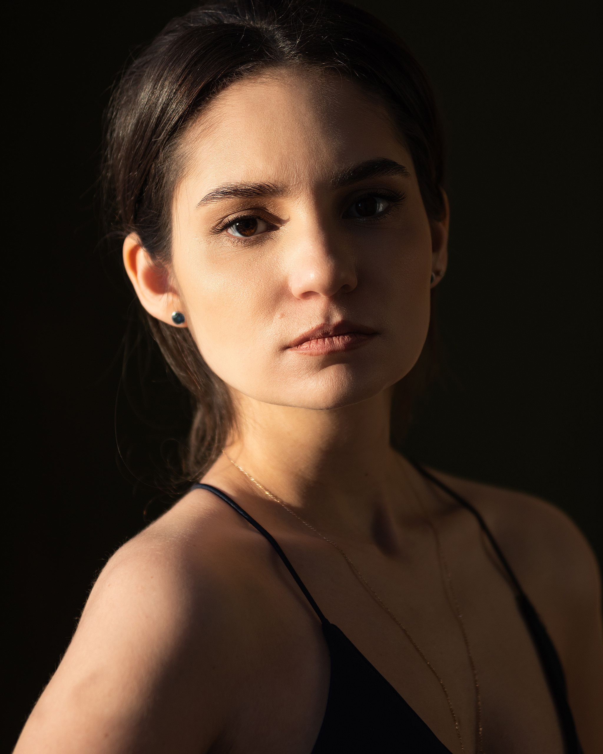 Частная съемка женского портрета. Портретный фотограф Белград Матвей Кармаков