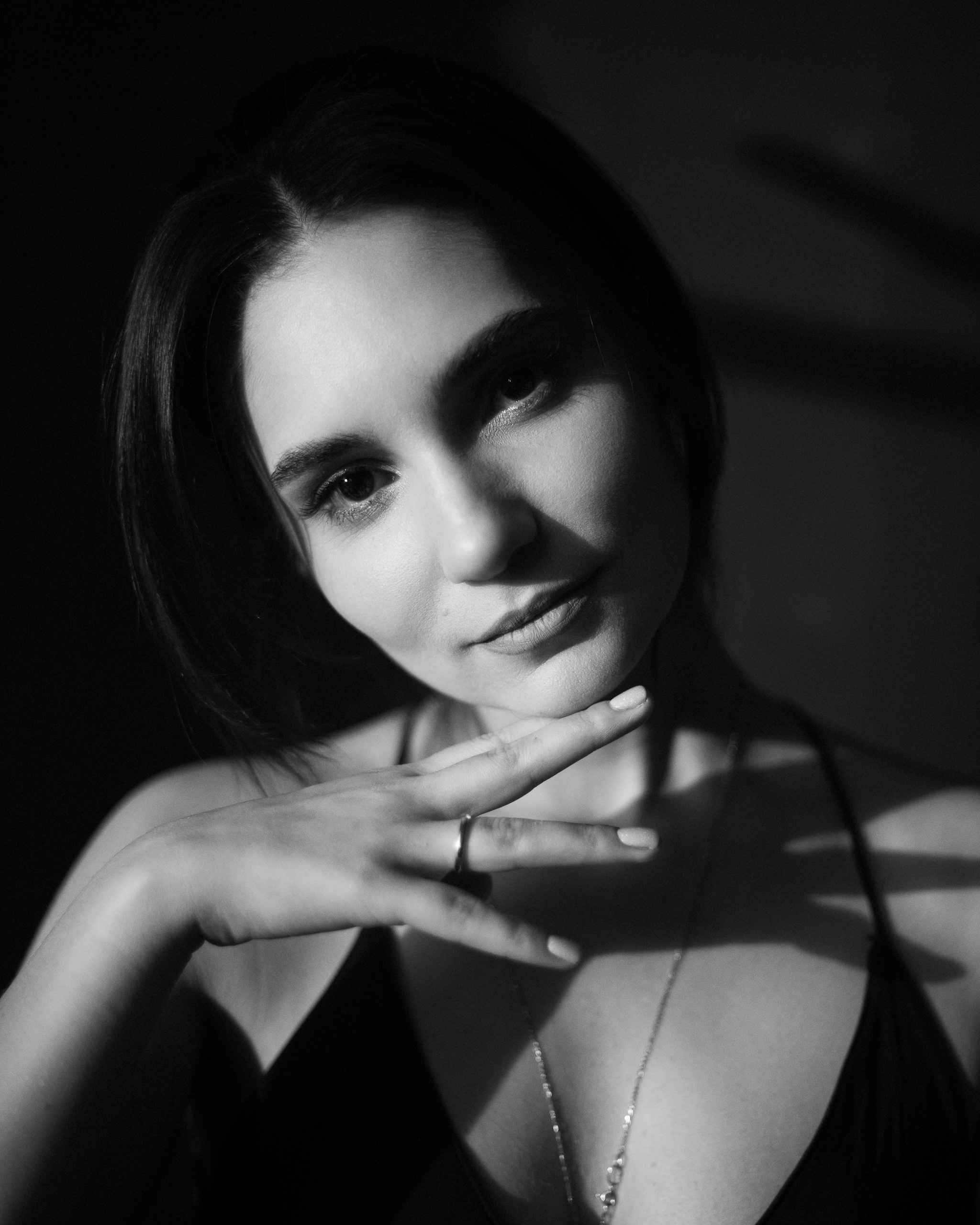 Частная съемка женского портрета. Портретный фотограф Белград Матвей Кармаков