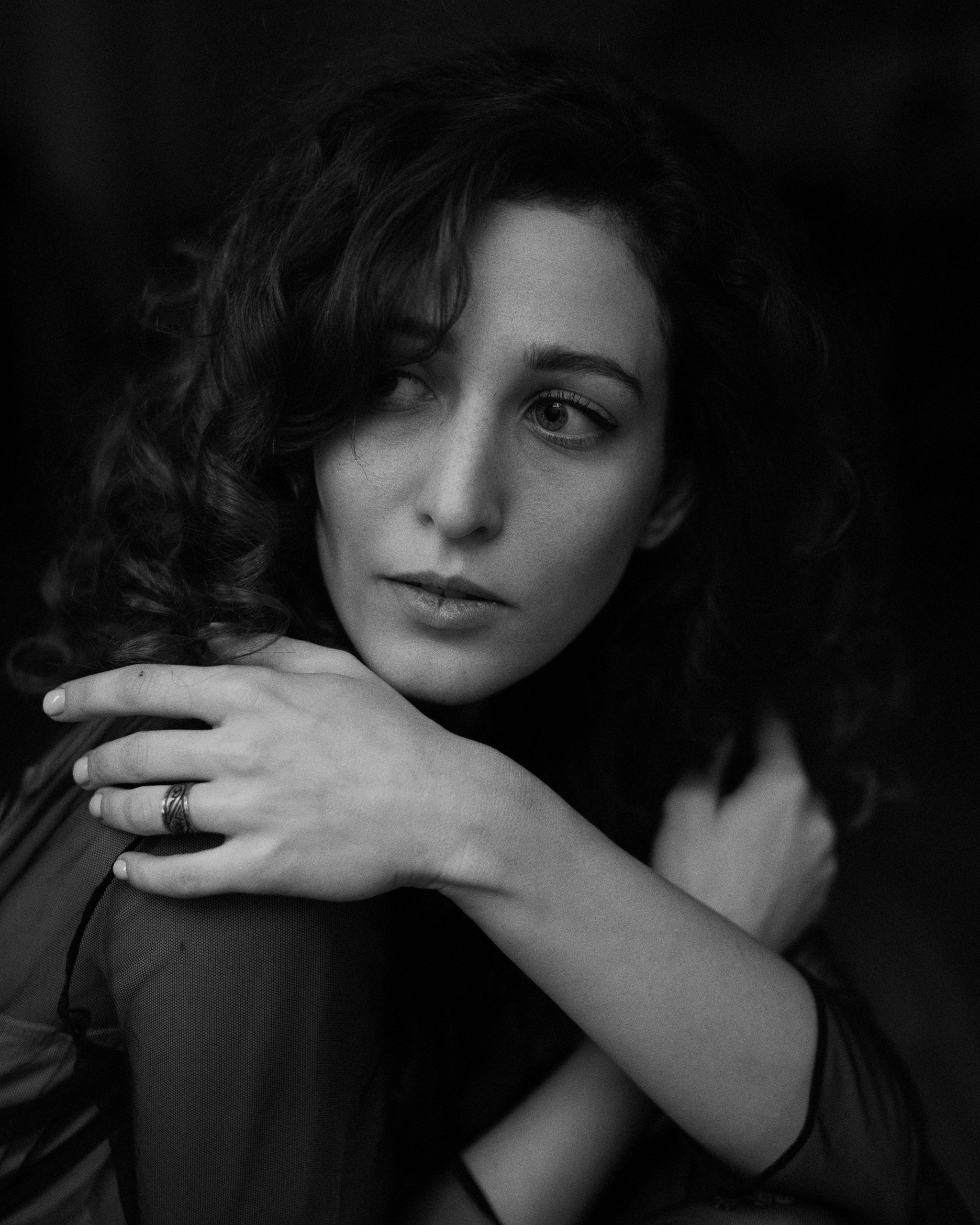 Творческая съемка женского портрета. Портретный фотограф Белград Матвей Кармаков