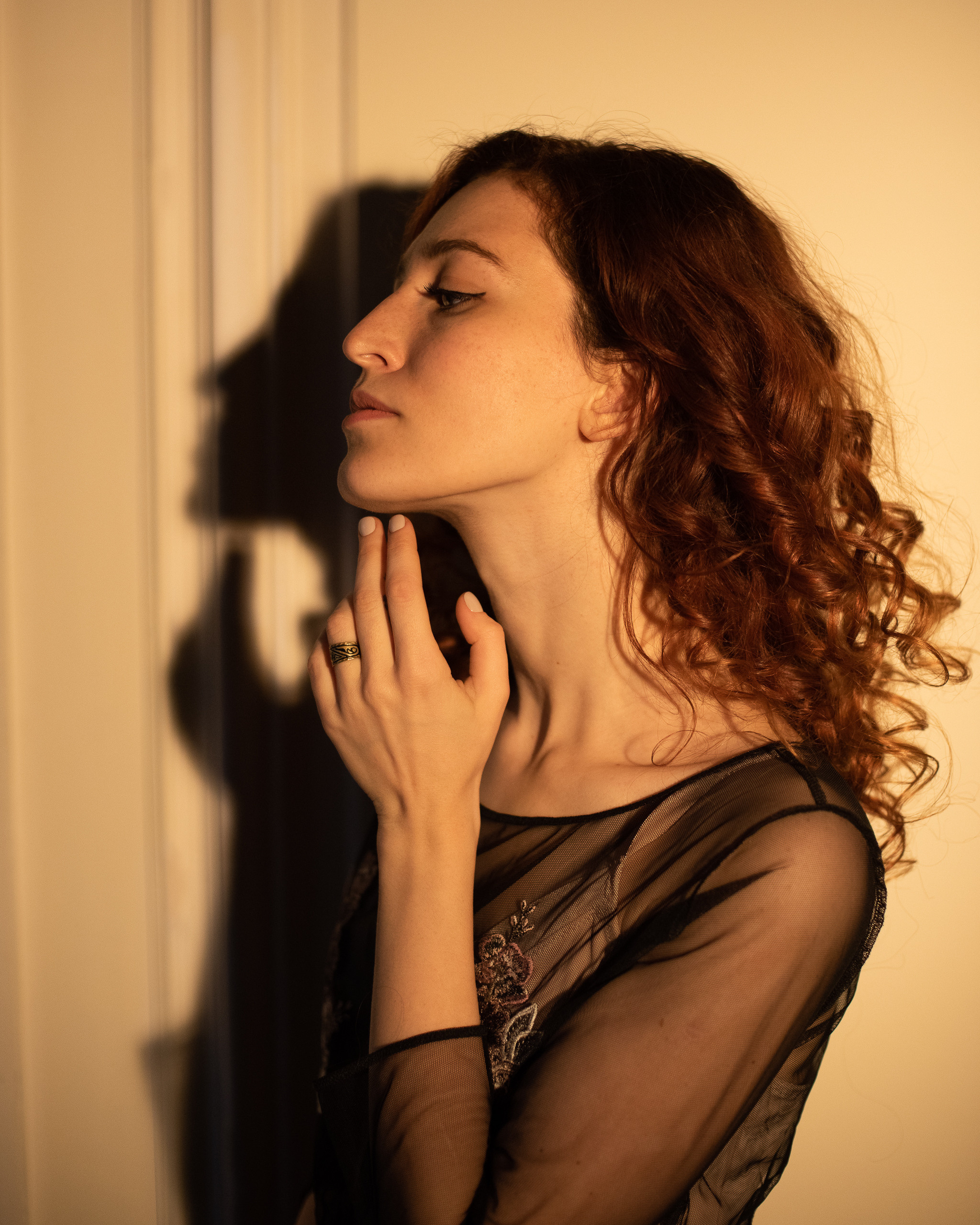 Творческая съемка женского портрета. Портретный фотограф Белград Матвей Кармаков